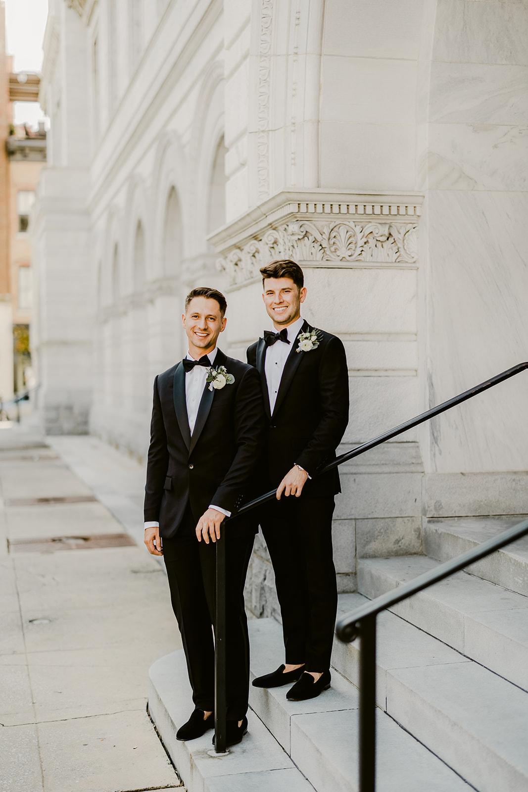 A Modern Fall Wedding at the Ships of the Sea Maritime Museum 14