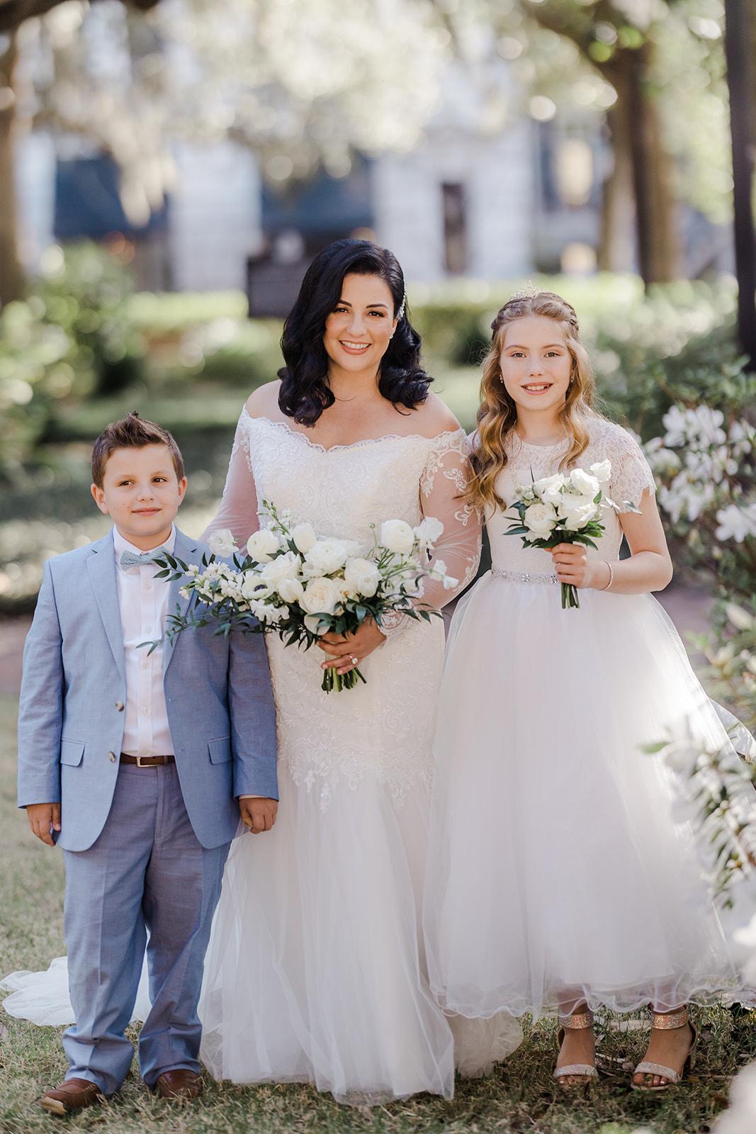 A Classic Spring Wedding at Forsyth Park Fountain 11
