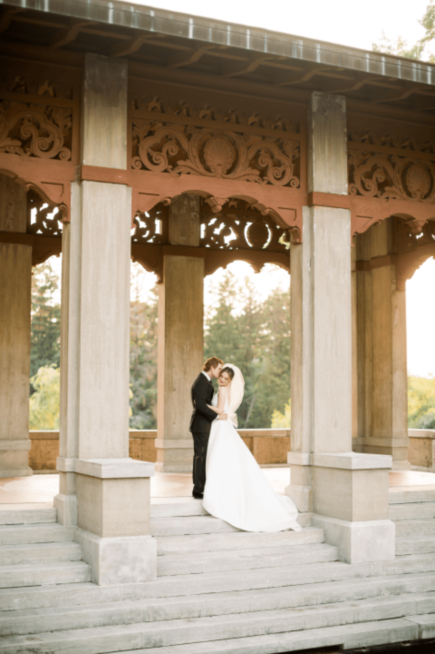 A Classic Summer Wedding at The Armour House photo 3
