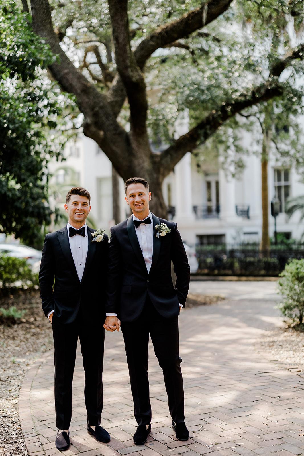 A Modern Fall Wedding at the Ships of the Sea Maritime Museum 37