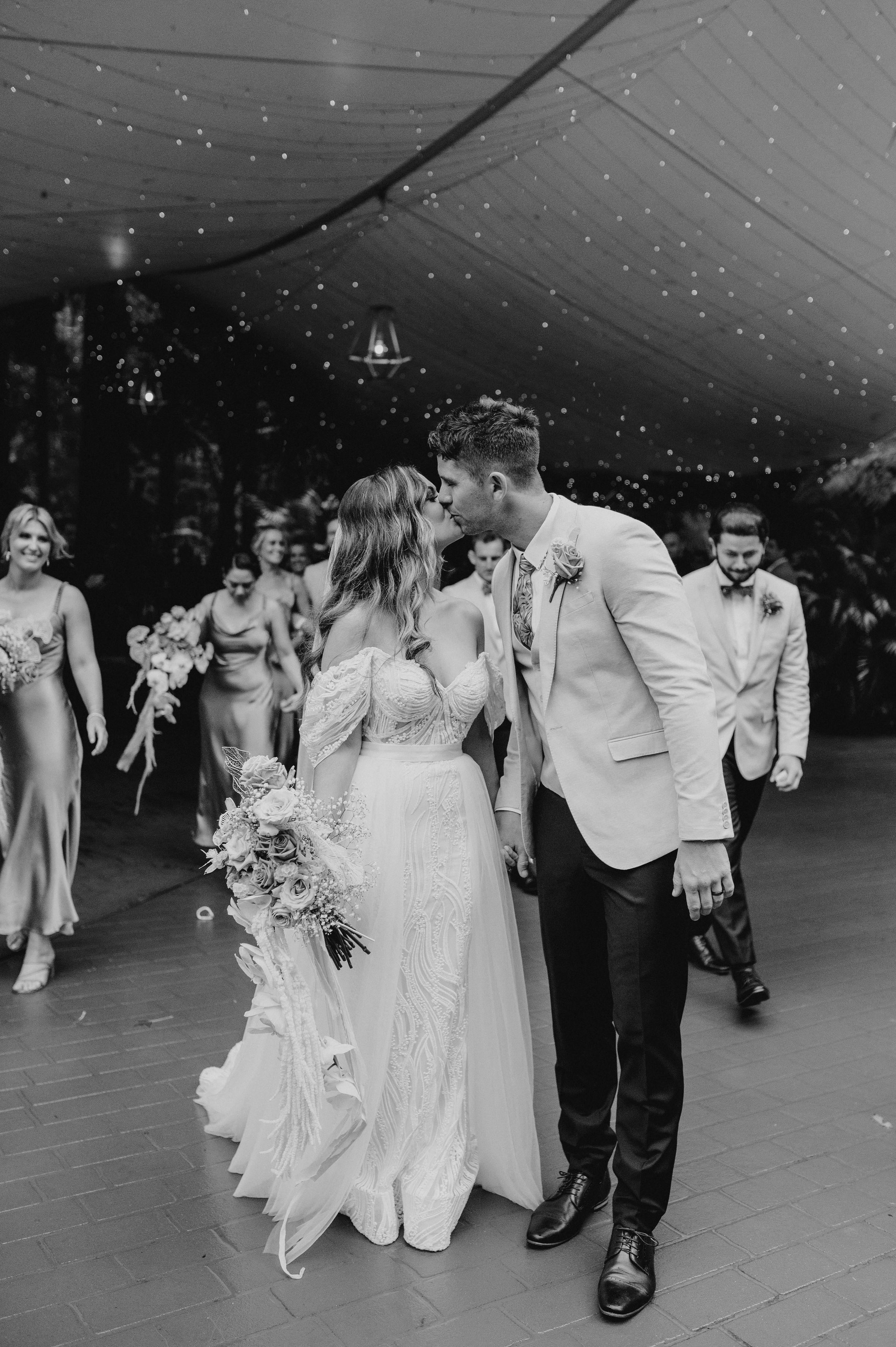 A Boho Spring Wedding at Kantara House 57