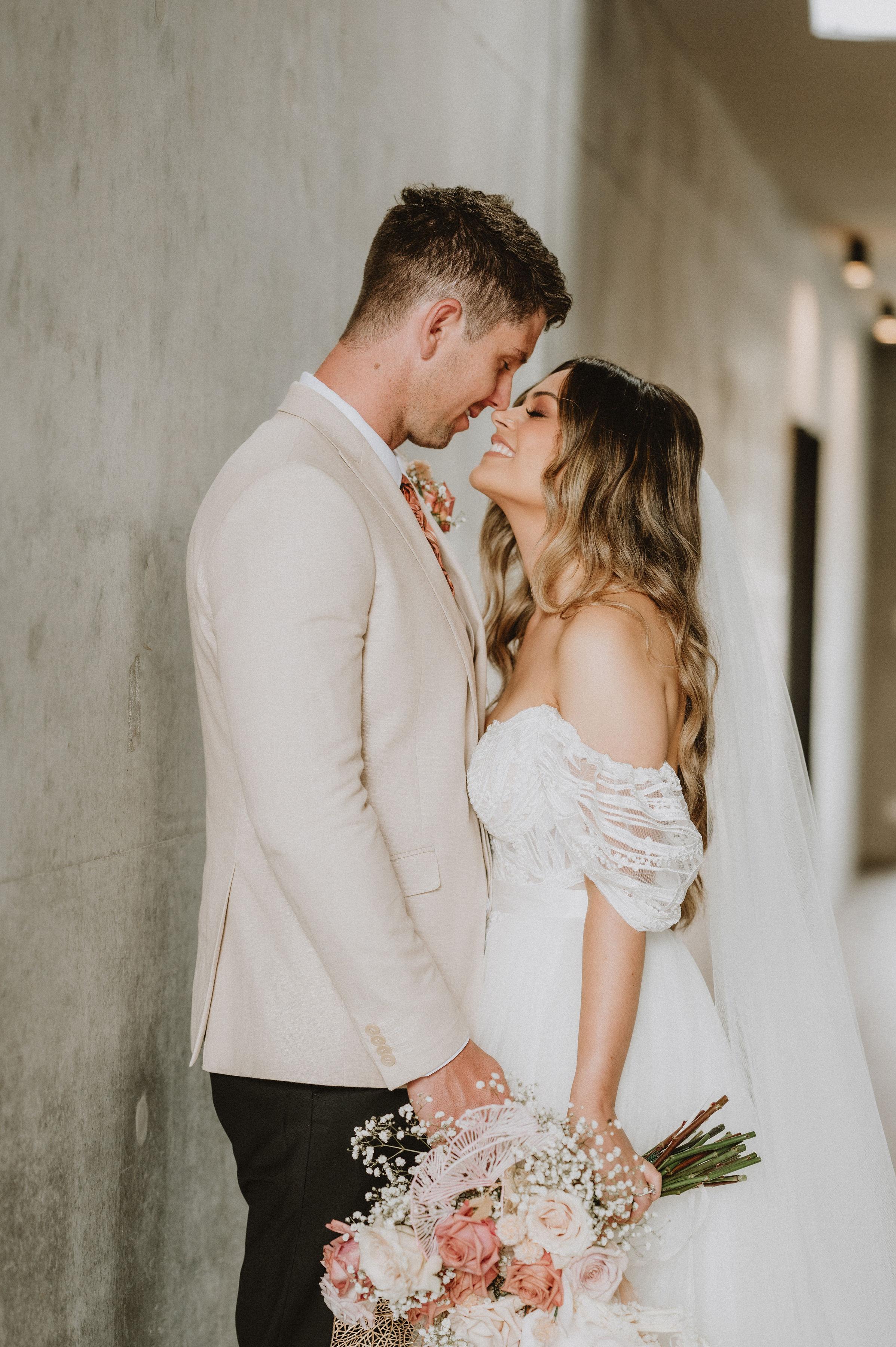A Boho Spring Wedding at Kantara House 41