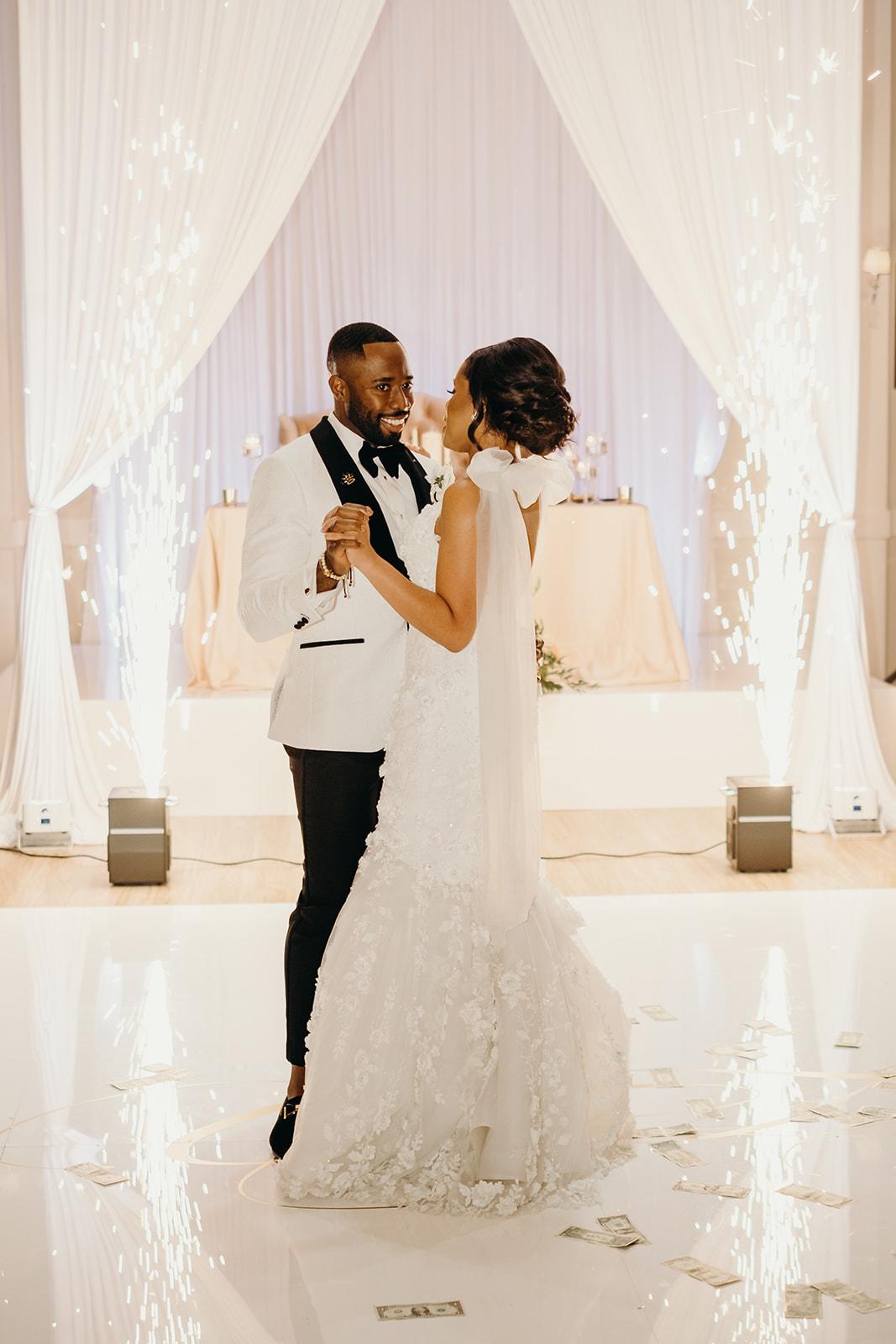 A Classic Spring Wedding at Aristide, McKinney 5