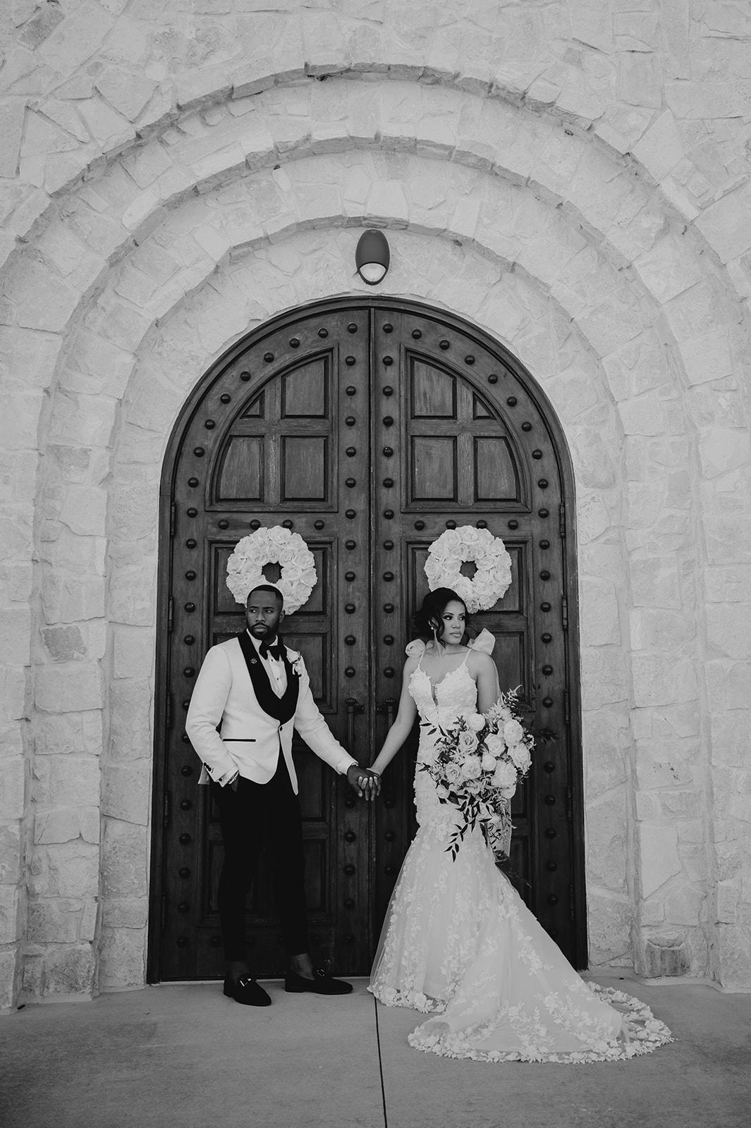 A Classic Spring Wedding at Aristide, McKinney 14