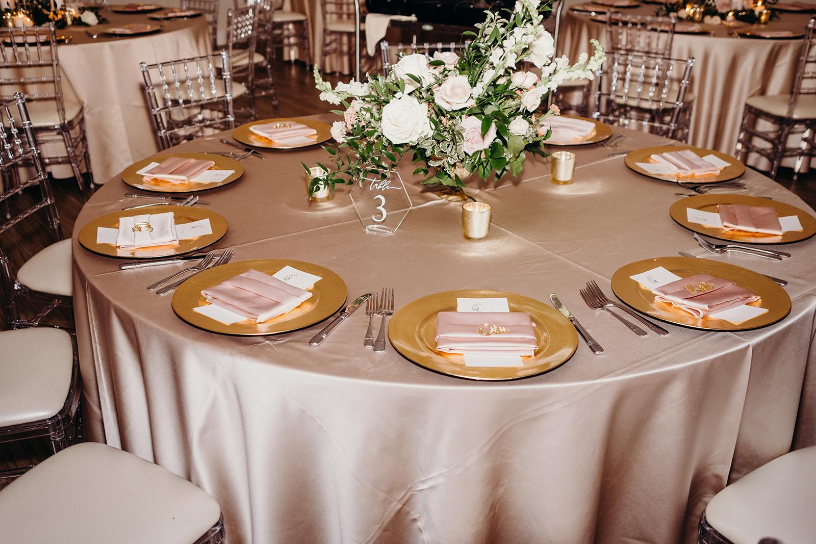 A Classic Spring Wedding at Aristide, McKinney 23