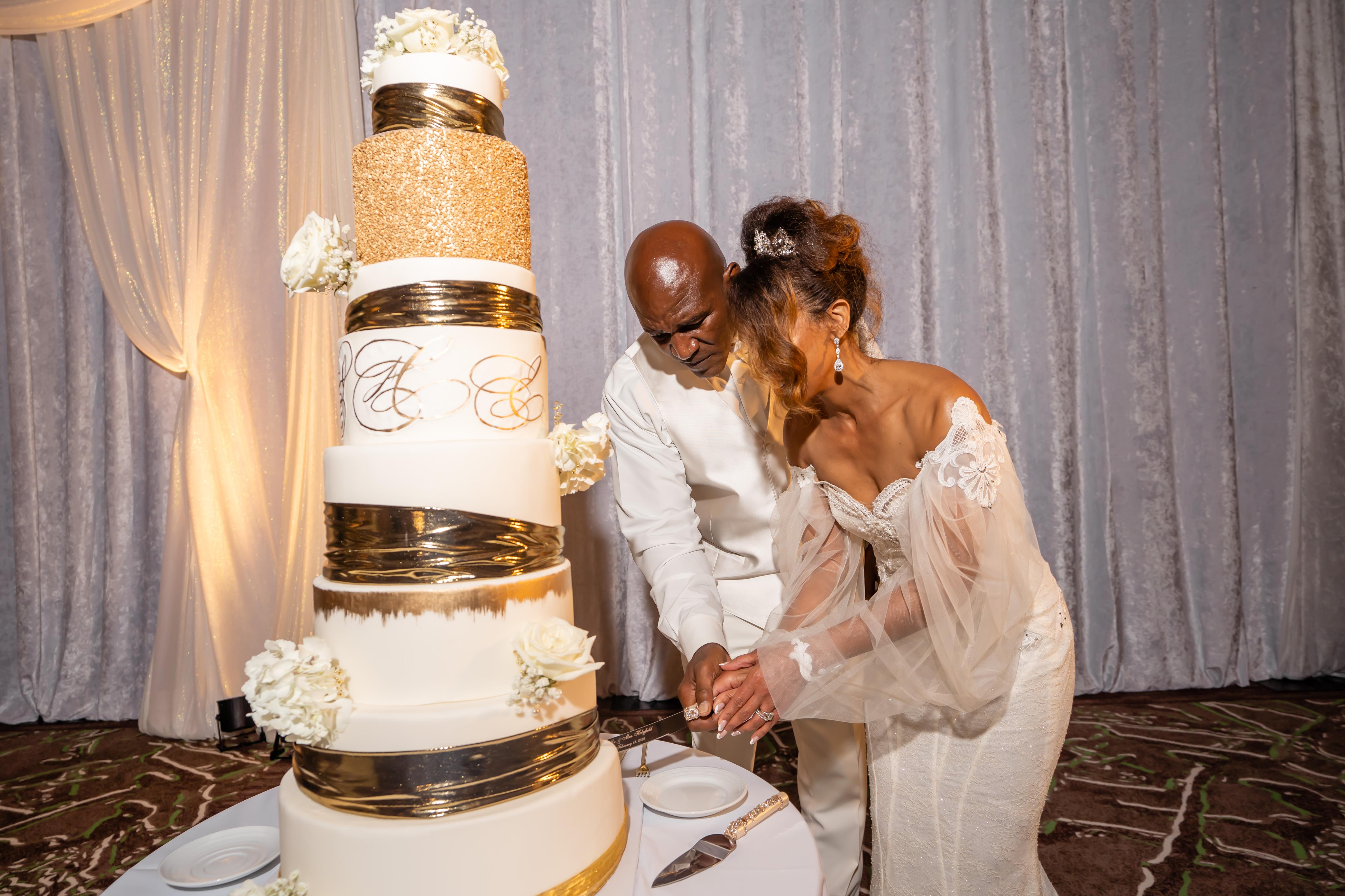 A Classic Winter Wedding at  13