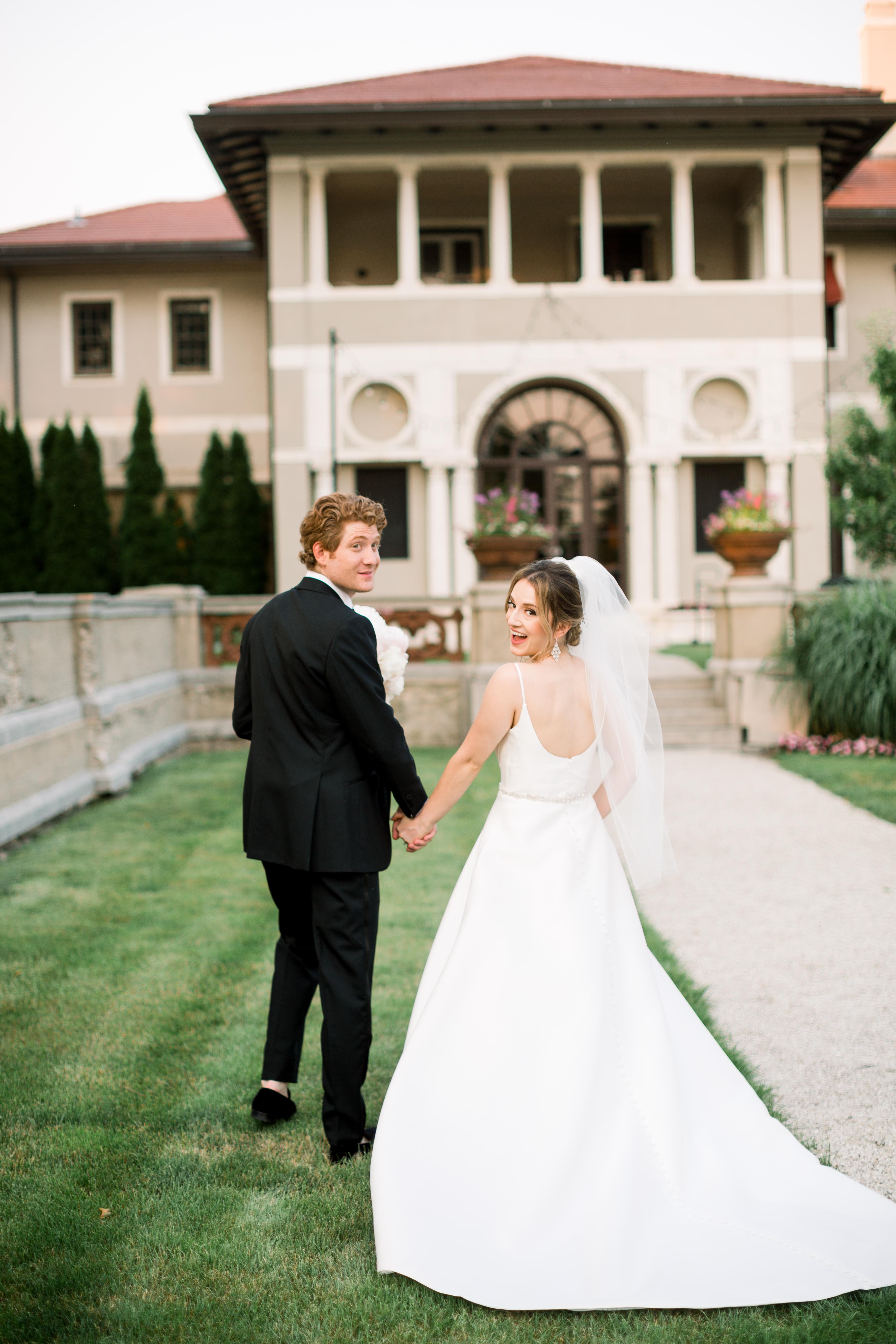 A Classic Summer Wedding at The Armour House 10