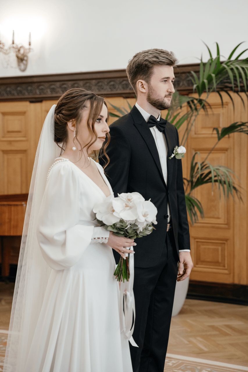 A Modern Spring Wedding at Marriott Imperial Plaza photo 5