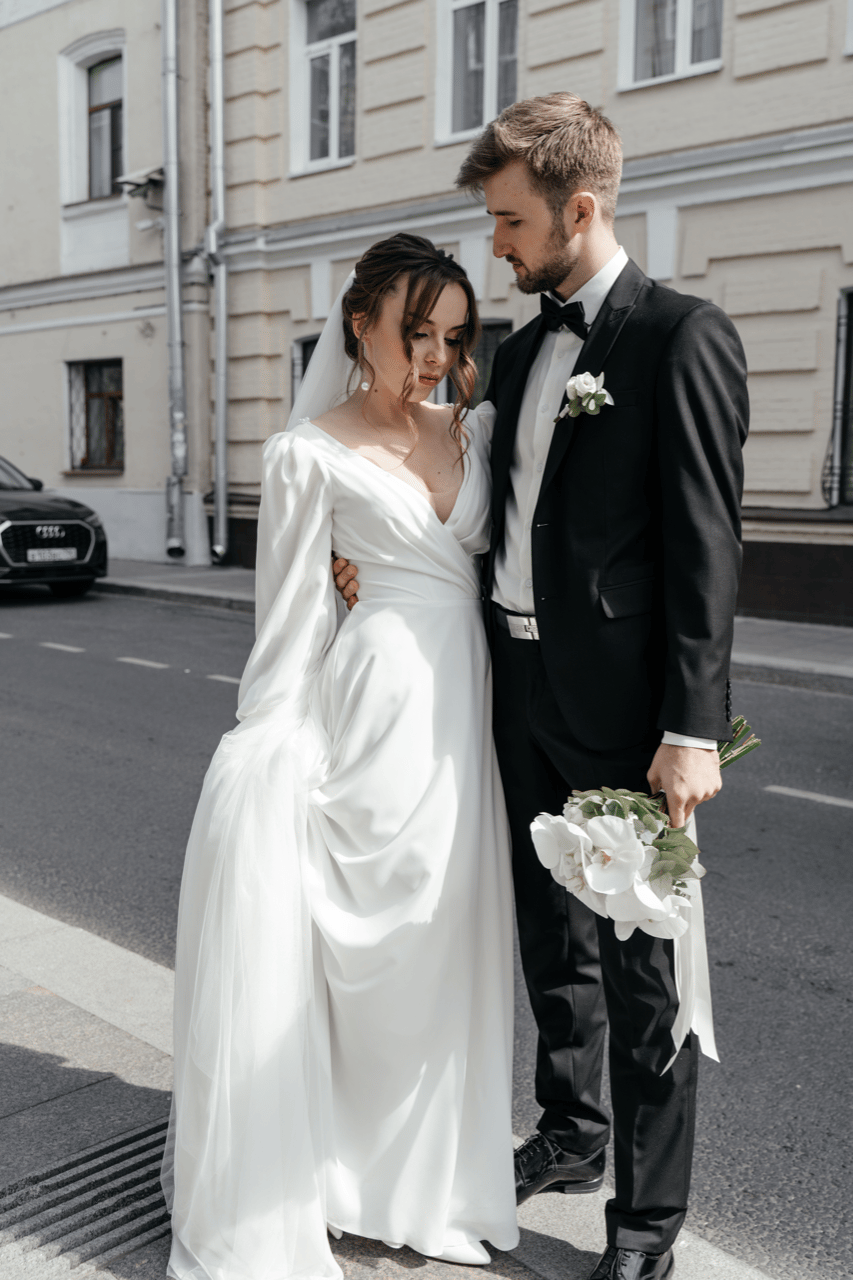 A Modern Spring Wedding at Marriott Imperial Plaza photo 2
