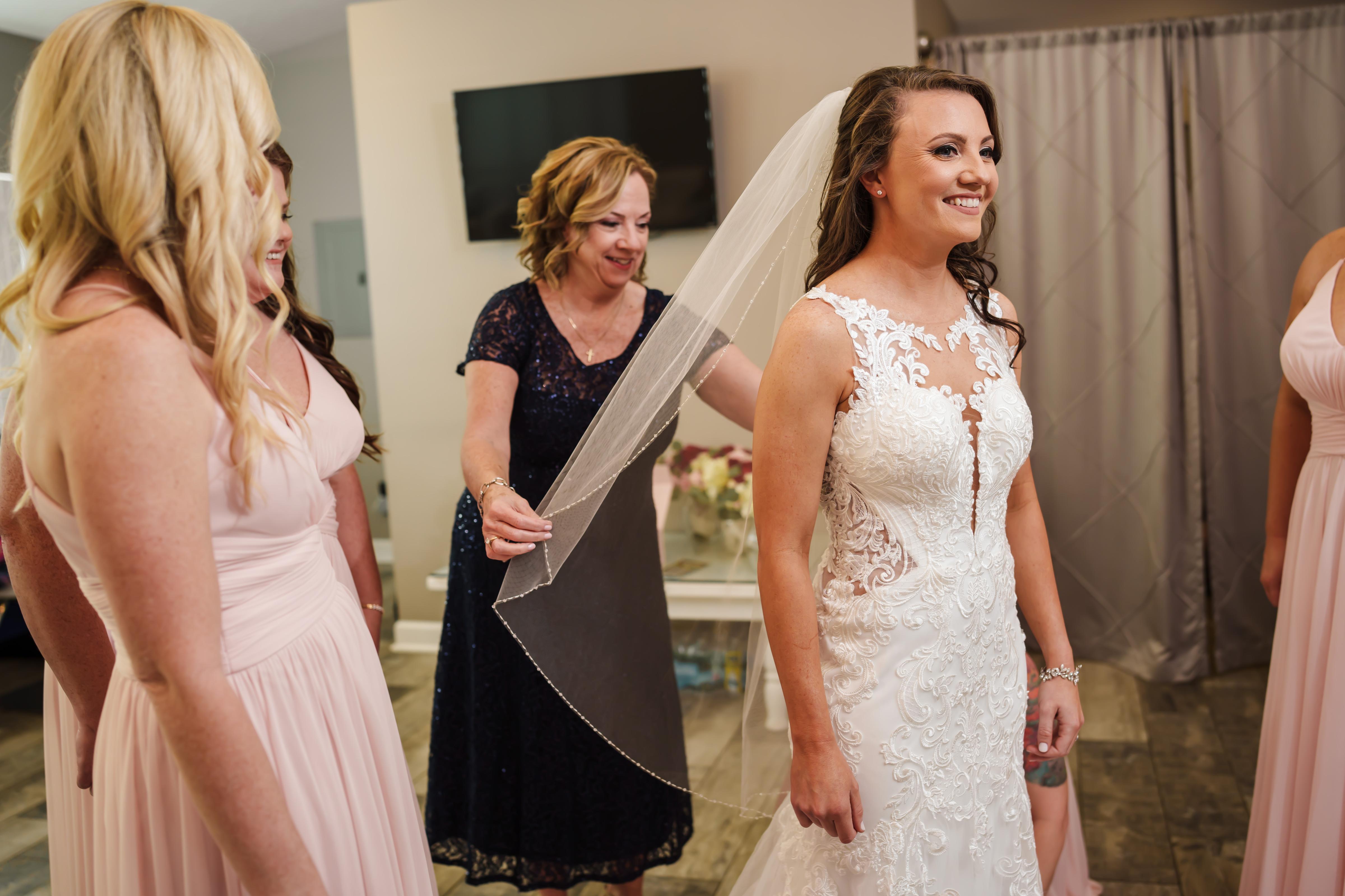 A Romantic Spring Wedding at Plantation Oaks Farm photo 3