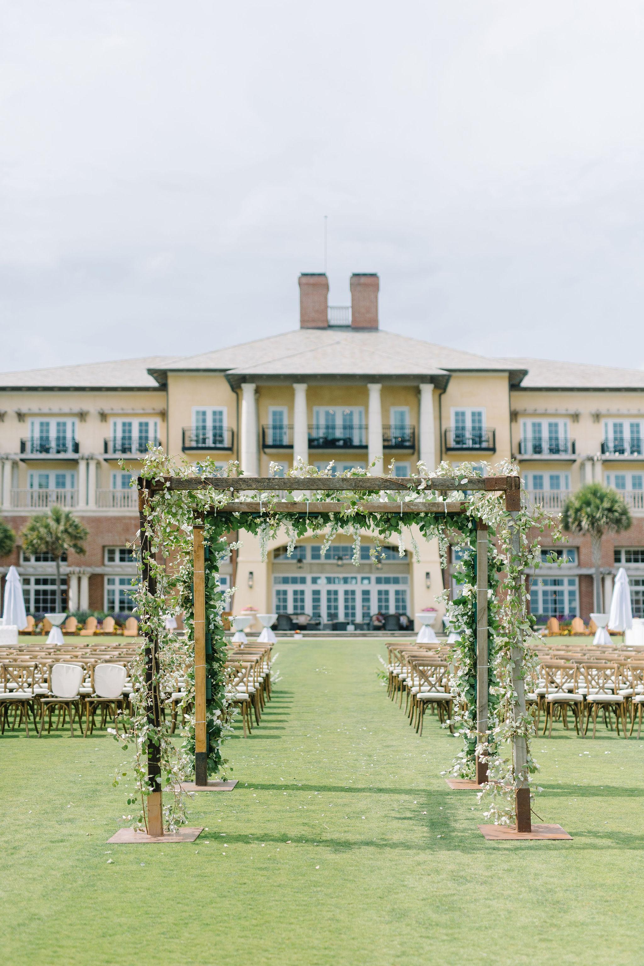A Whimsical Spring Wedding at Kiawah Island Sanctuary Hotel & Resort 40