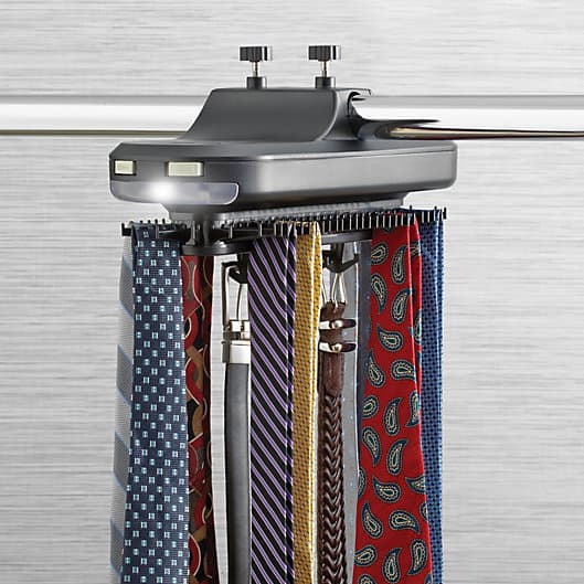 Revolving tie rack