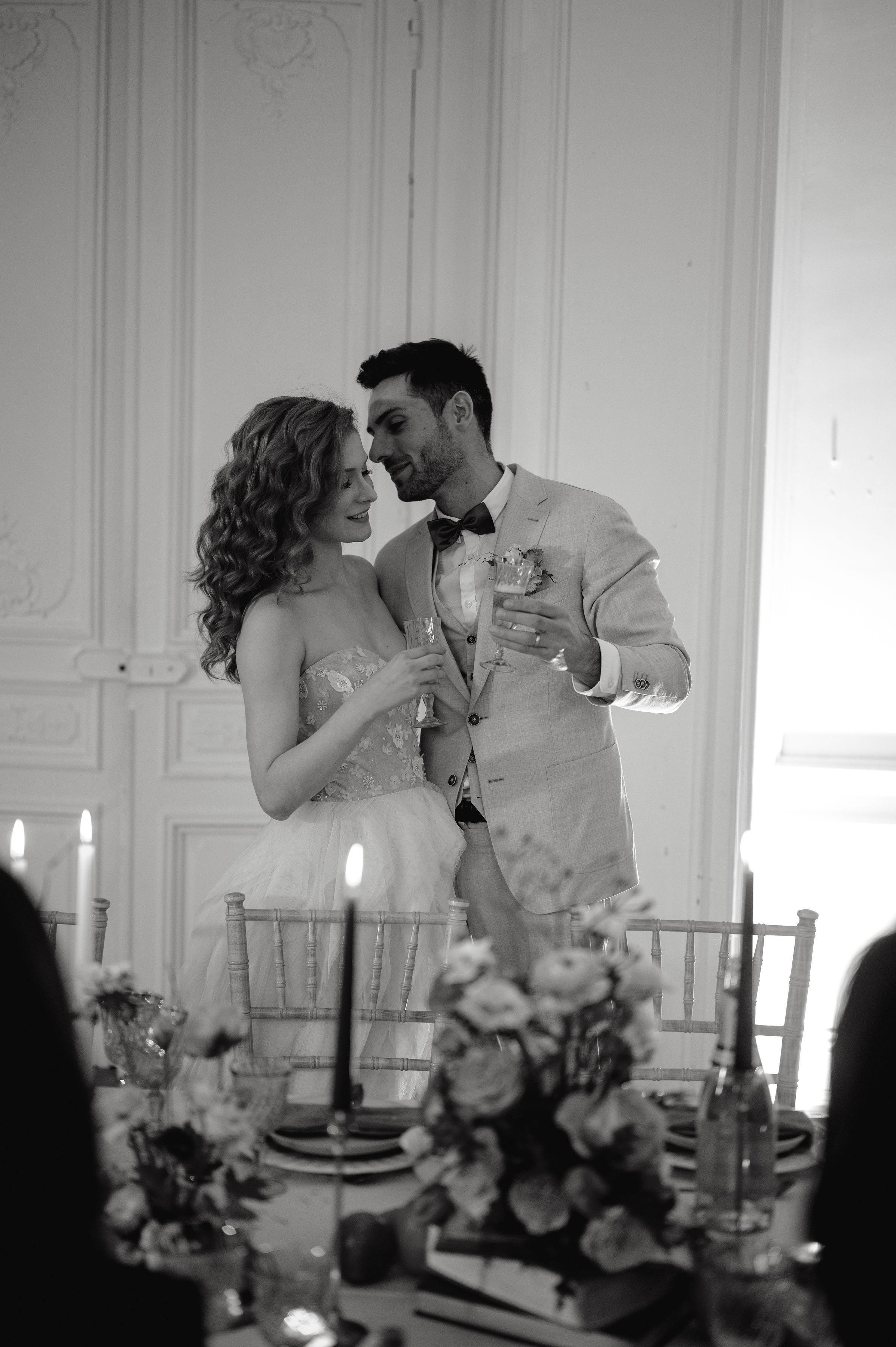 A Whimsical Fall Wedding at Chateau de Nainville 17
