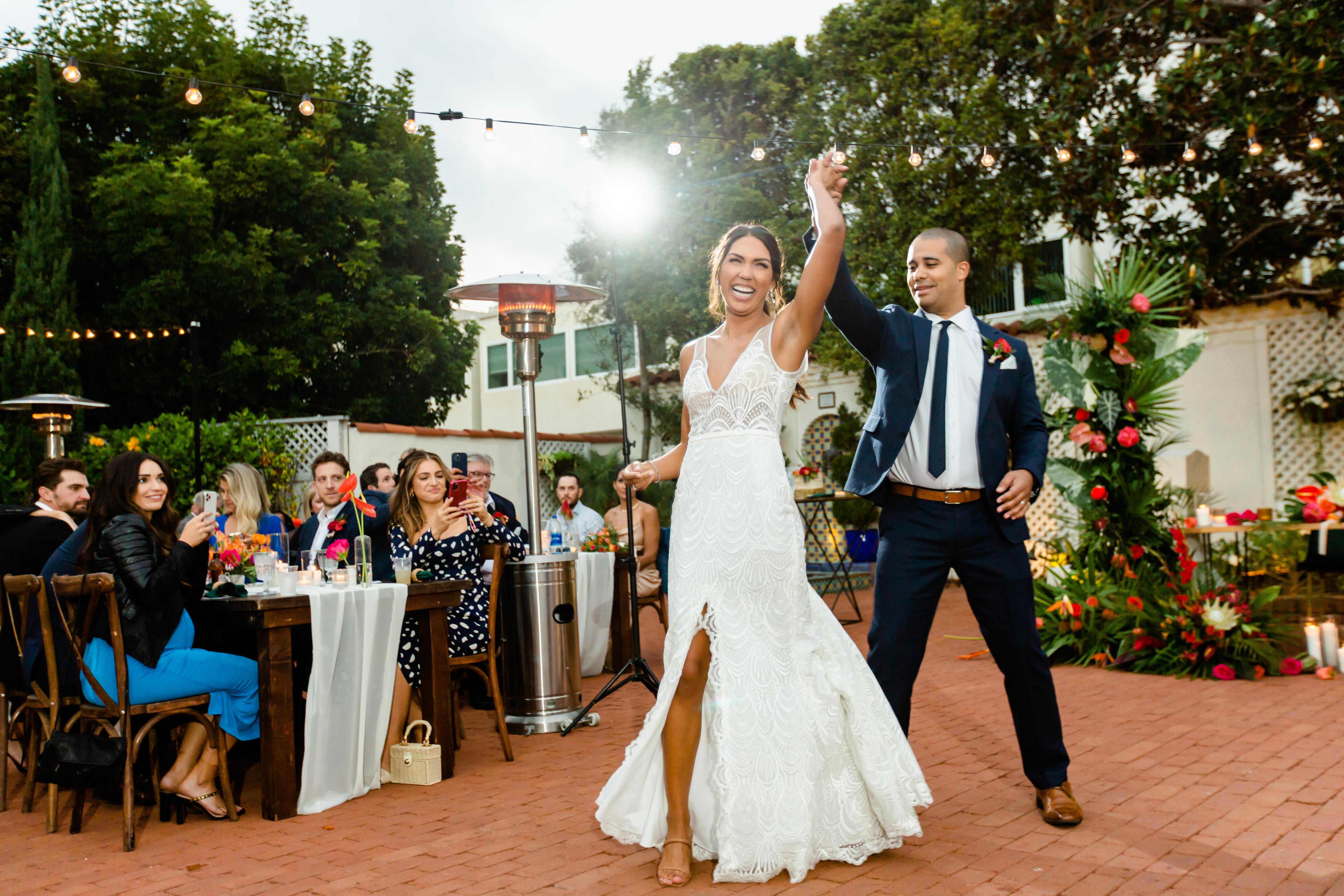 A Romantic Fall Wedding at Darlington House photo 3