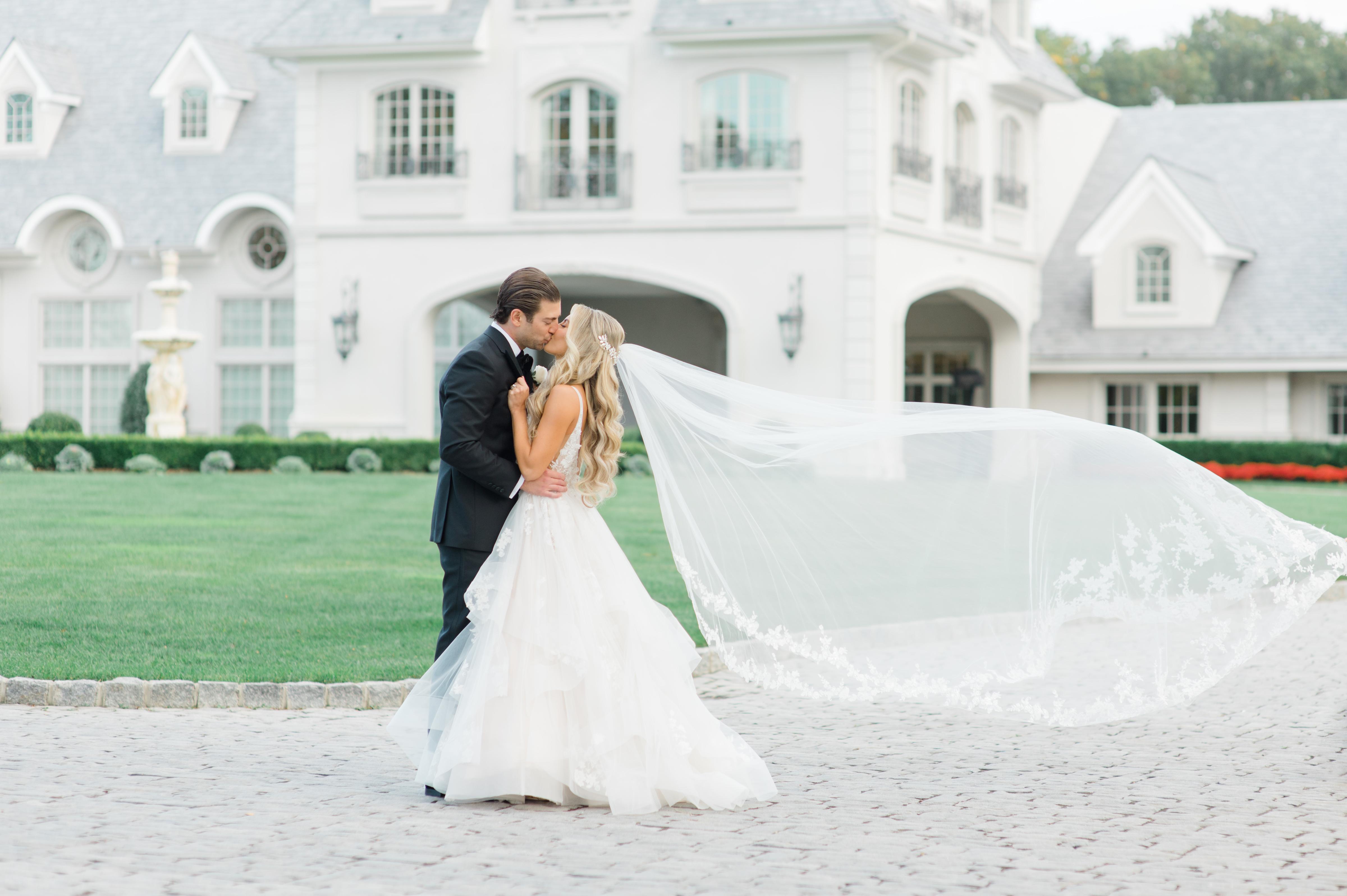 A Romantic Fall Wedding at Park Chateau 15