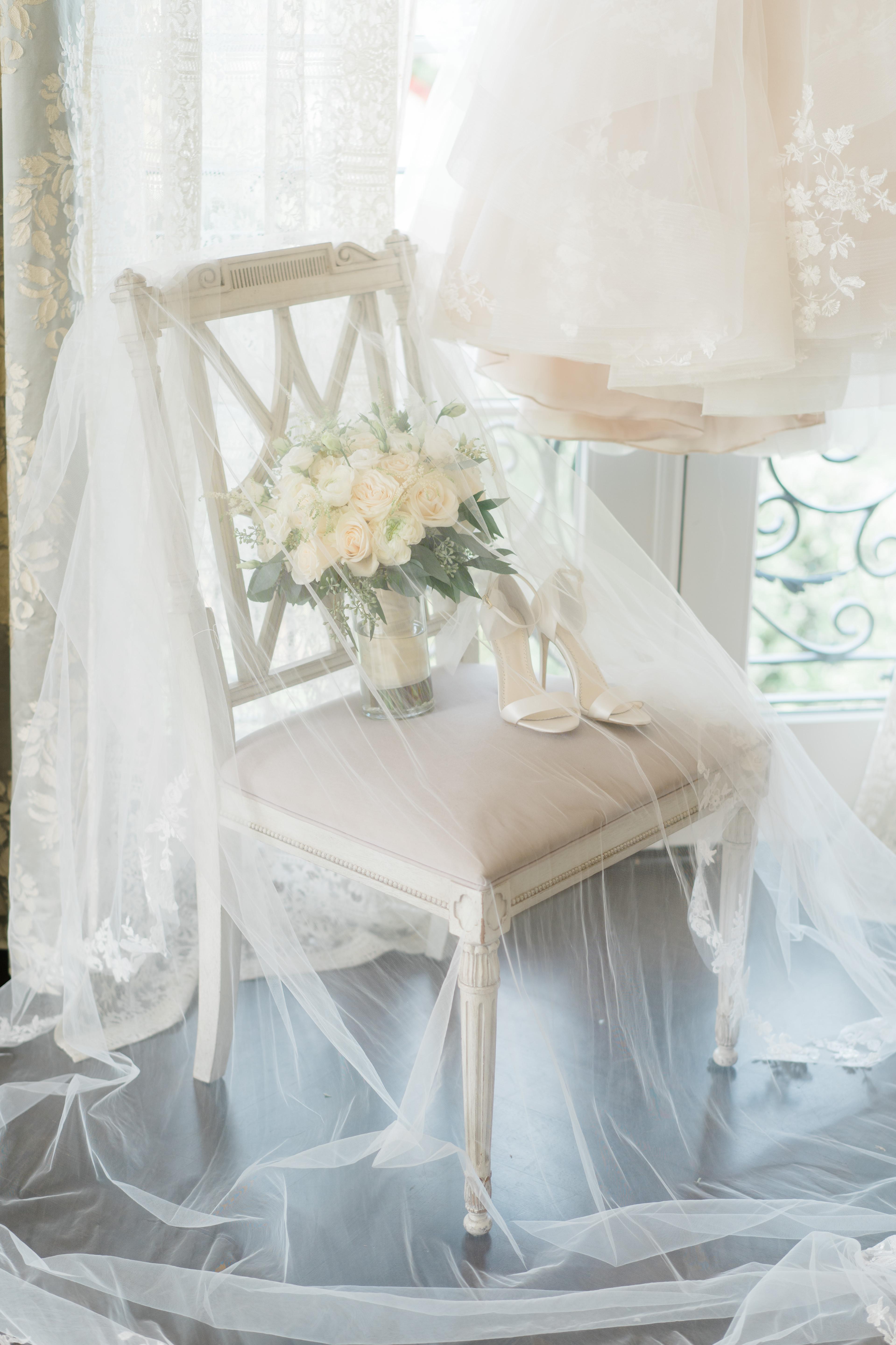 A Romantic Fall Wedding at Park Chateau 5