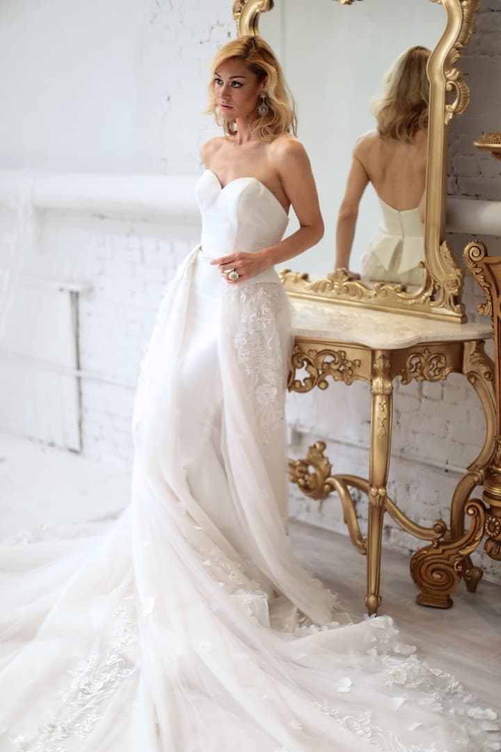Angelique Bridal salon portfolio 4