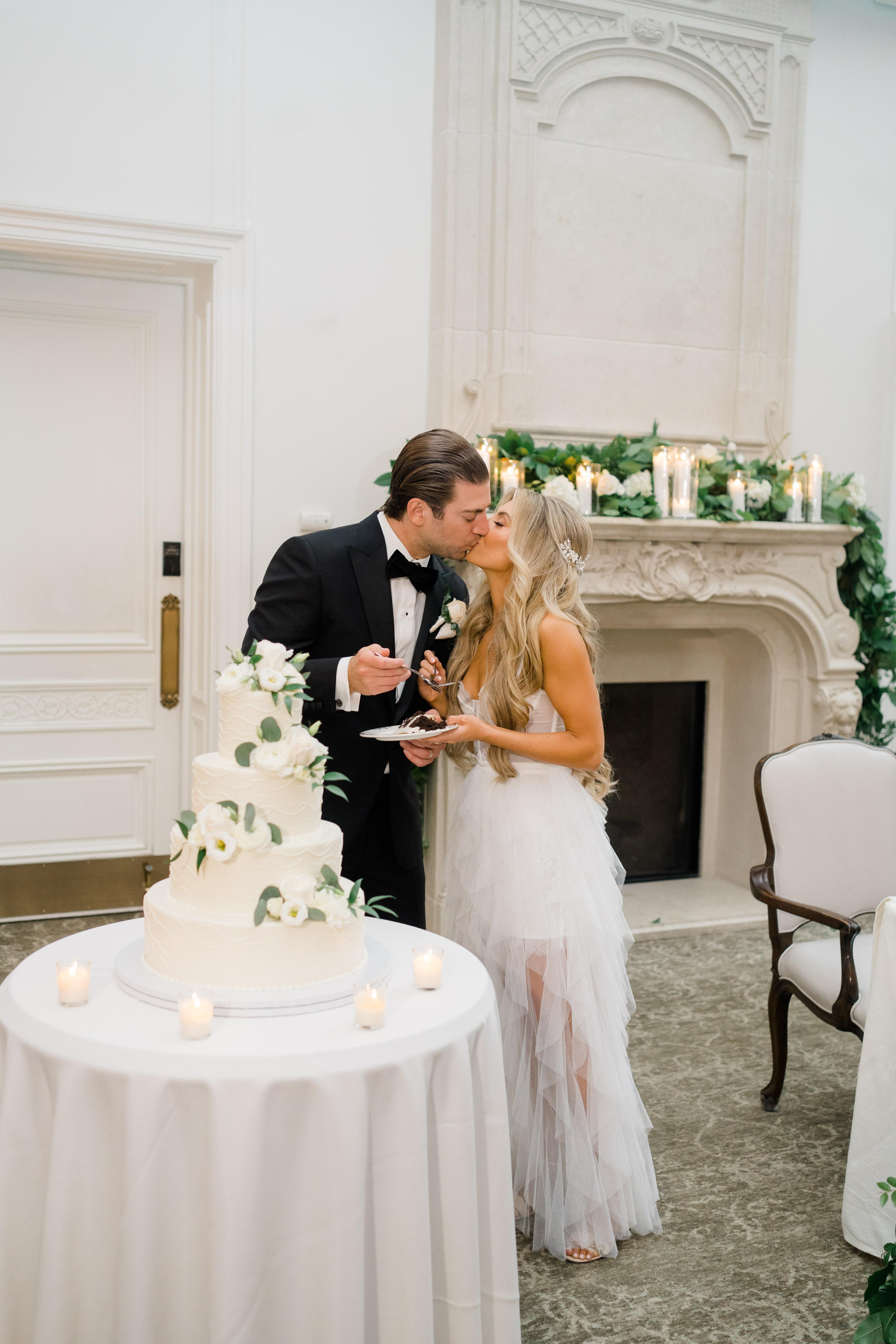 A Romantic Fall Wedding at Park Chateau 1