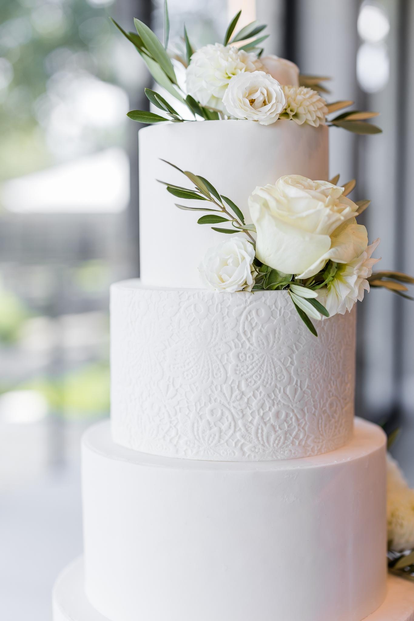 Iced Cakes portfolio 4