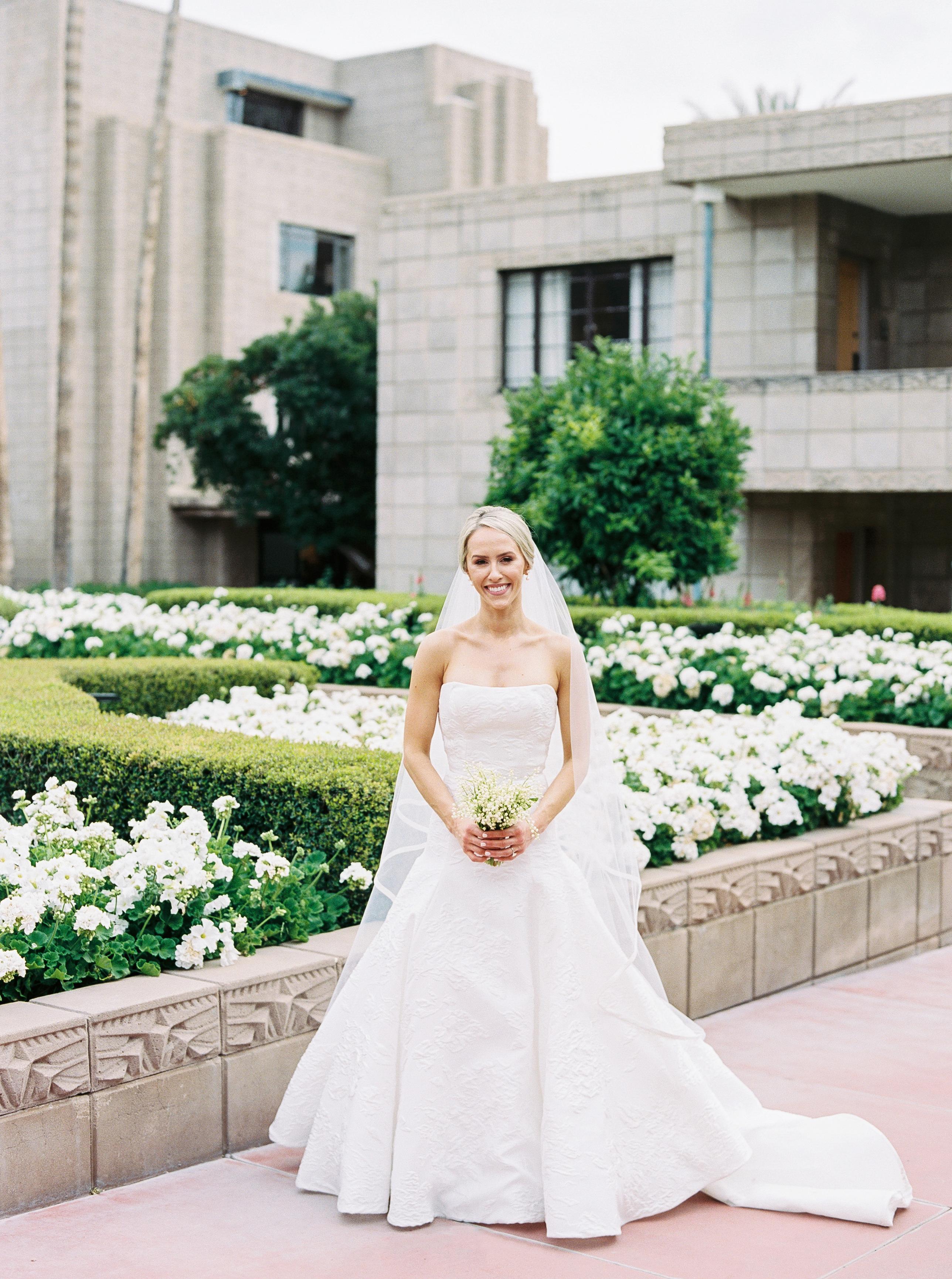 A Romantic Spring Wedding at the Arizona Biltmore 11