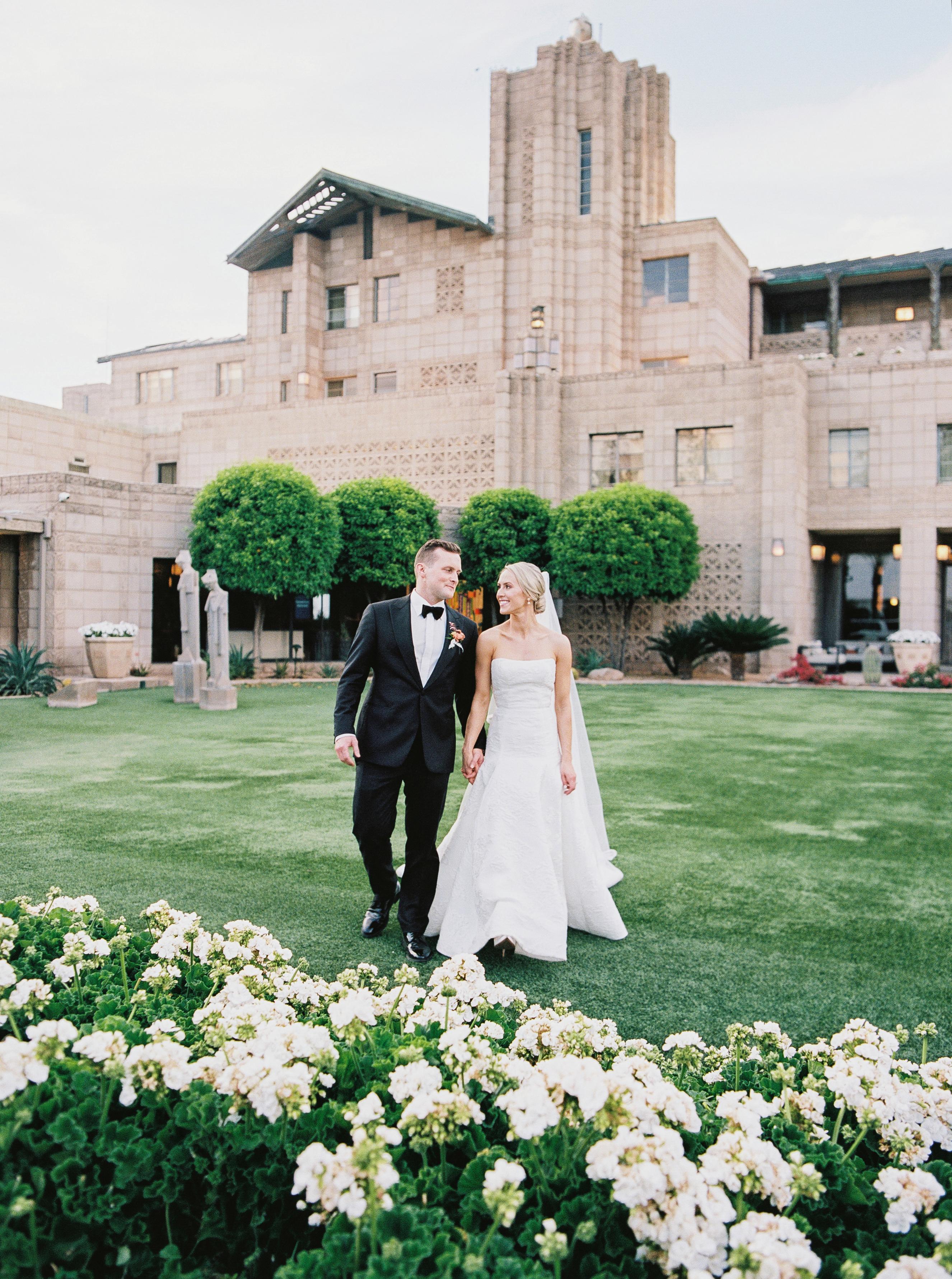 A Romantic Spring Wedding at the Arizona Biltmore 3