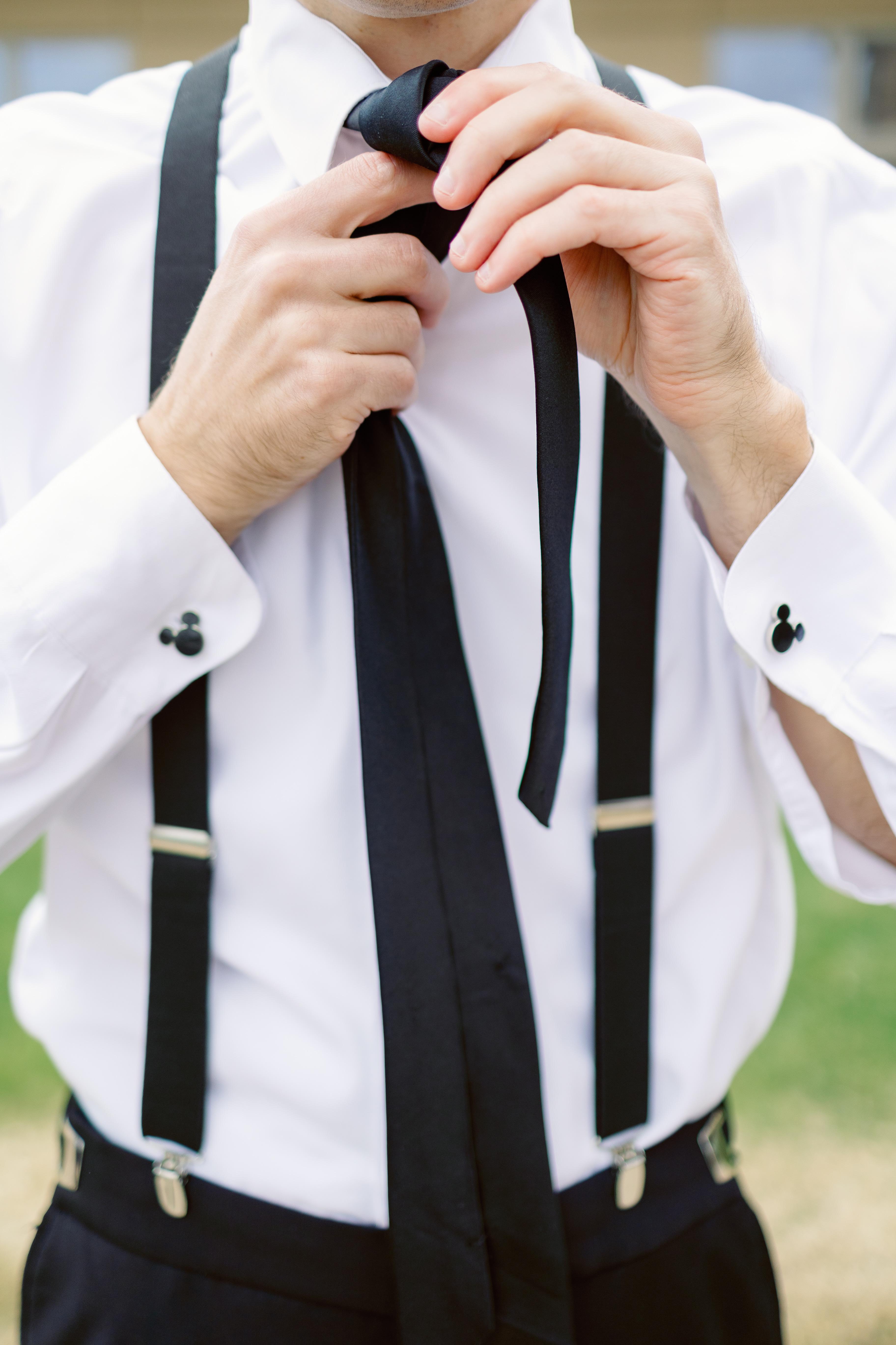 A Whimsical Spring Wedding at the Minnesota History Center 8