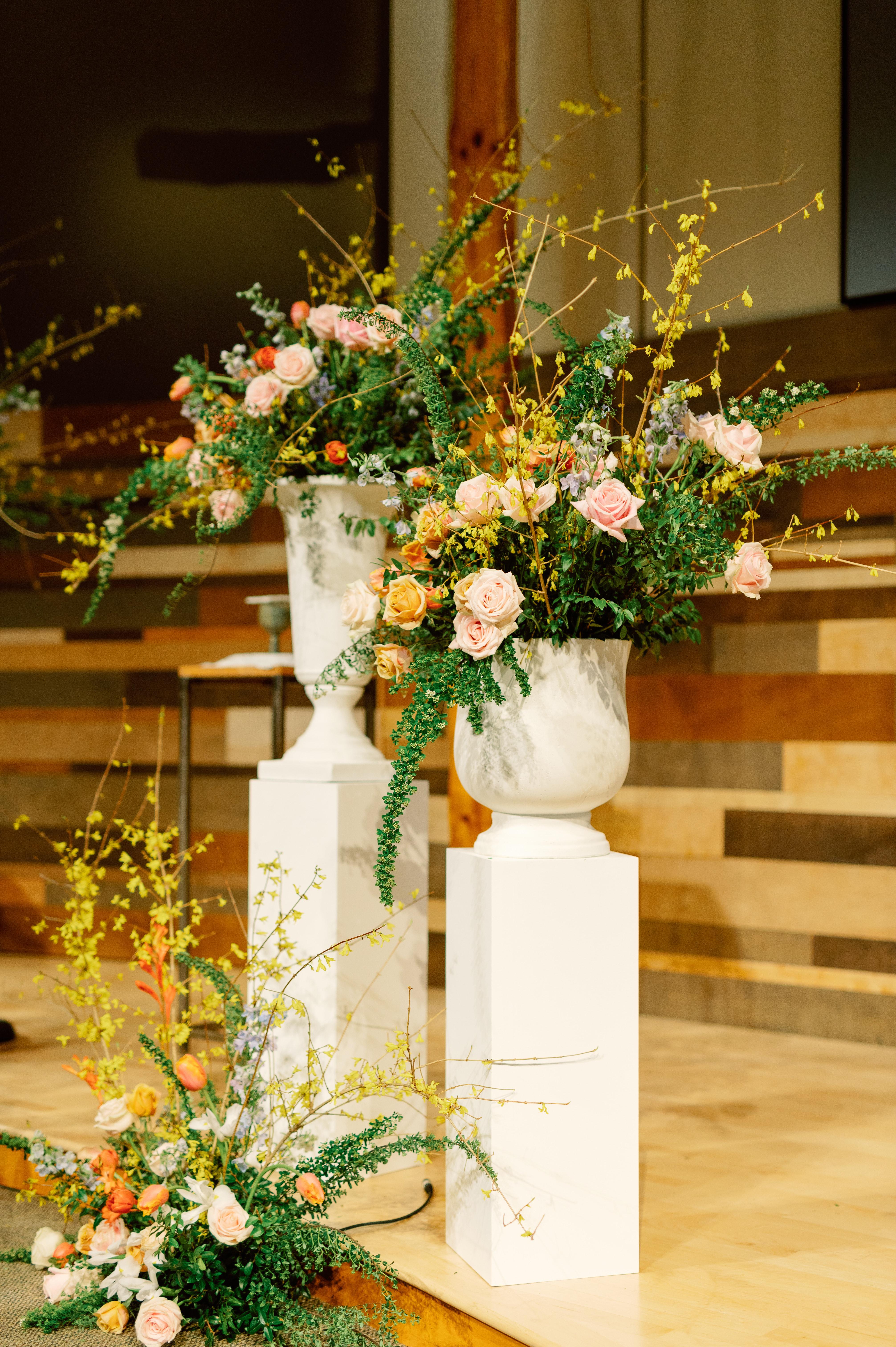 A Whimsical Spring Wedding at the Minnesota History Center 43