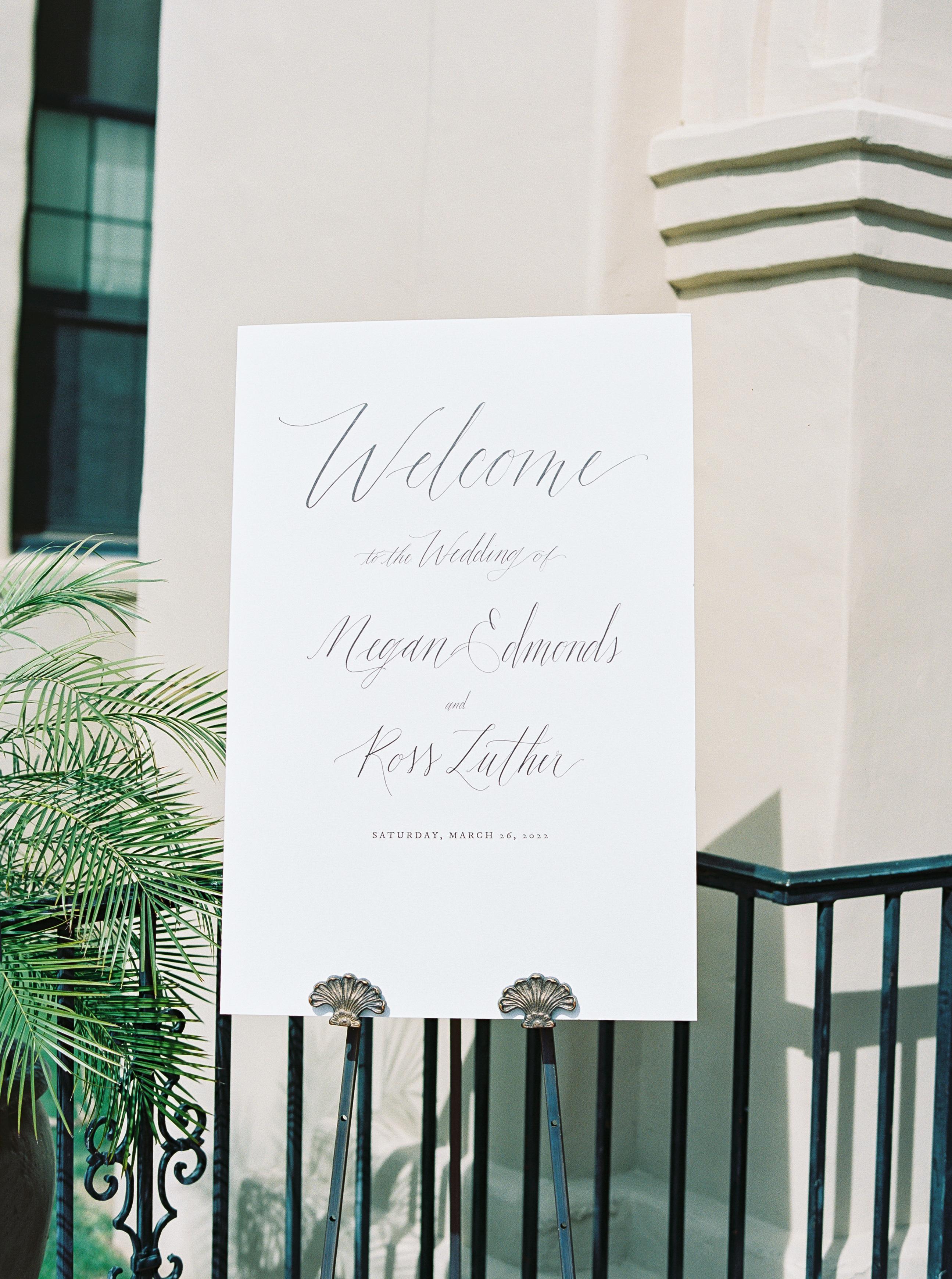 A Romantic Spring Wedding at the Arizona Biltmore 10