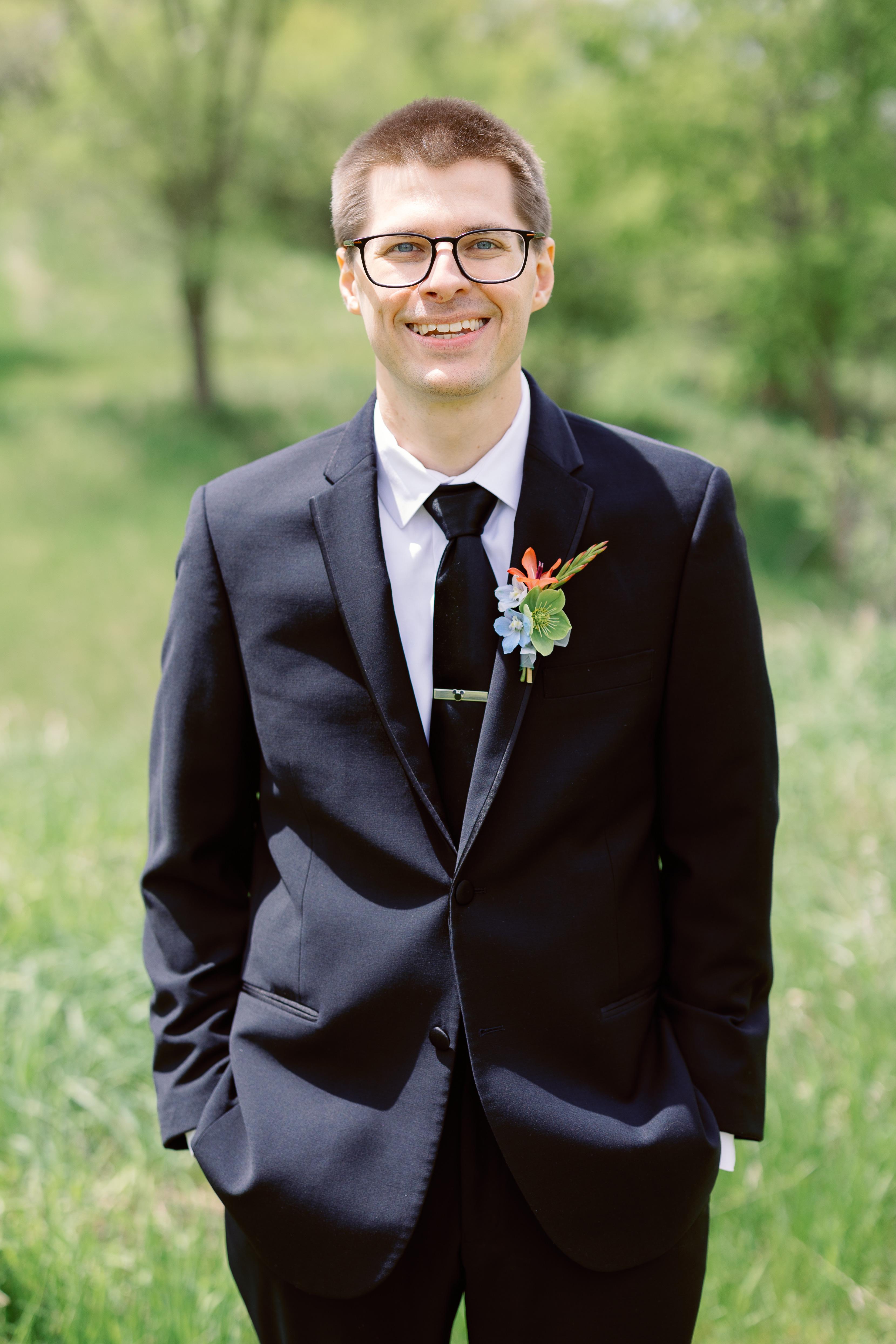 A Whimsical Spring Wedding at the Minnesota History Center 5