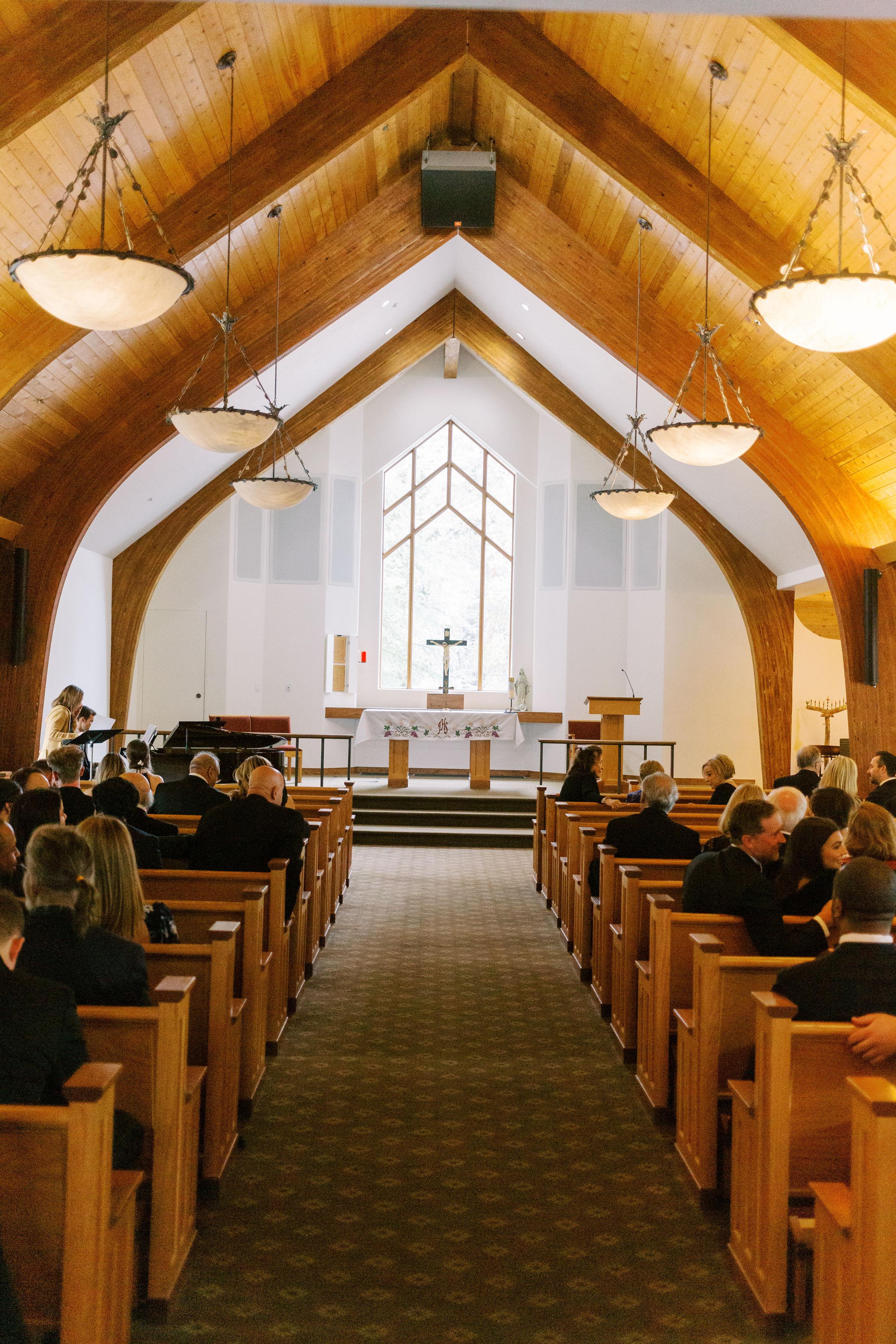 A Modern Spring Wedding at Sonnenalp Hotel Vail 34