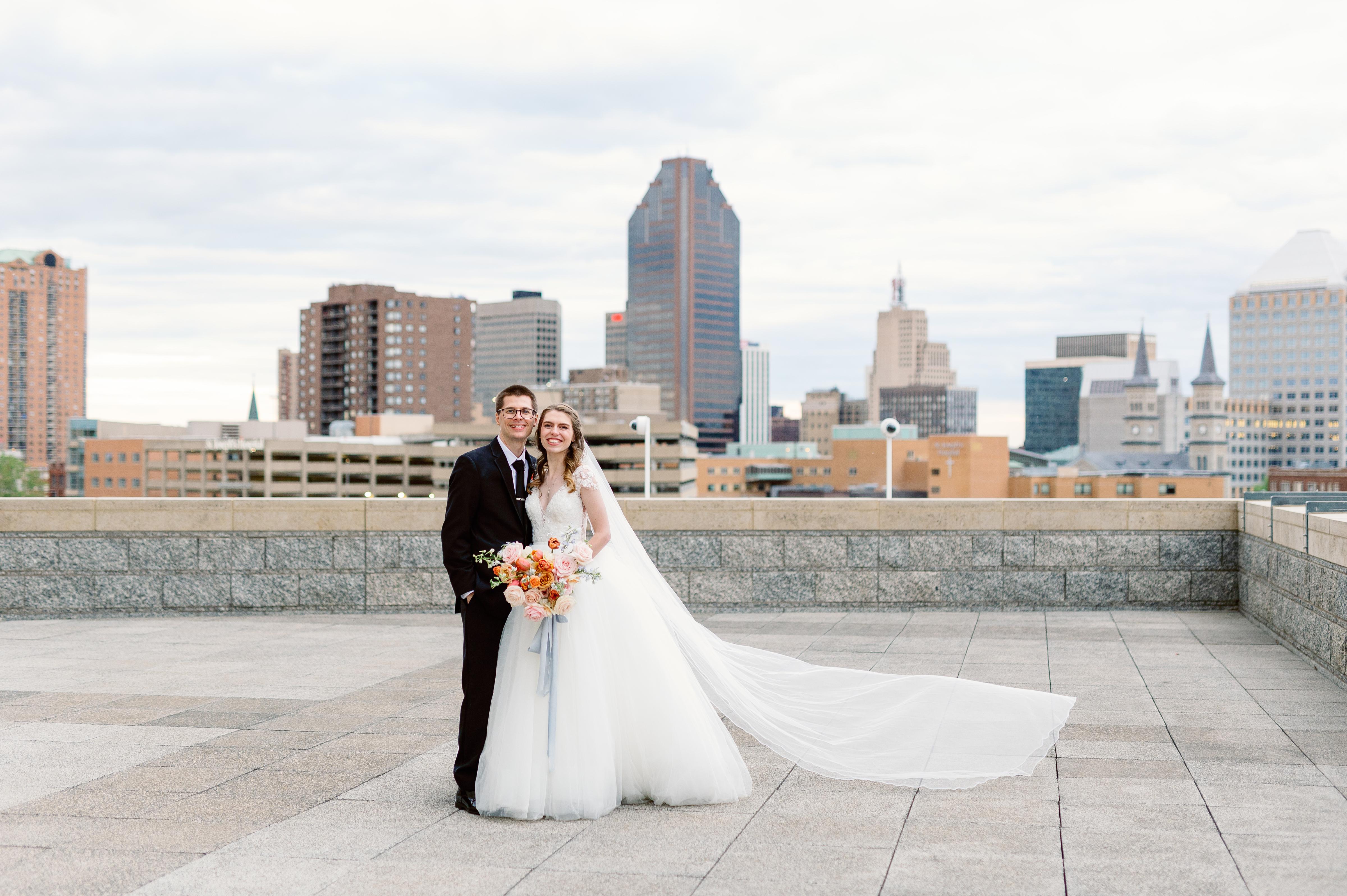 A Whimsical Spring Wedding at the Minnesota History Center 24