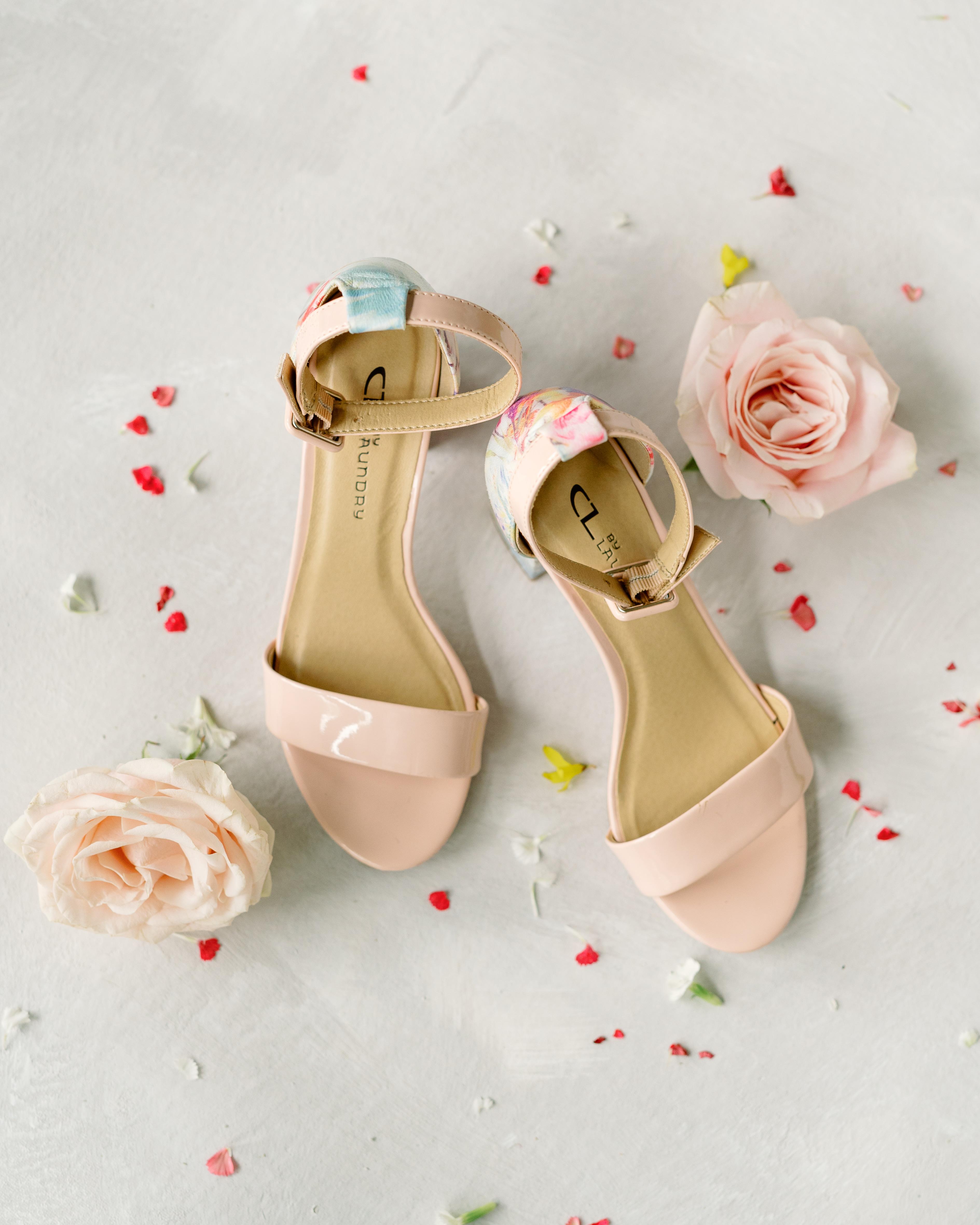 A Whimsical Spring Wedding at the Minnesota History Center 3