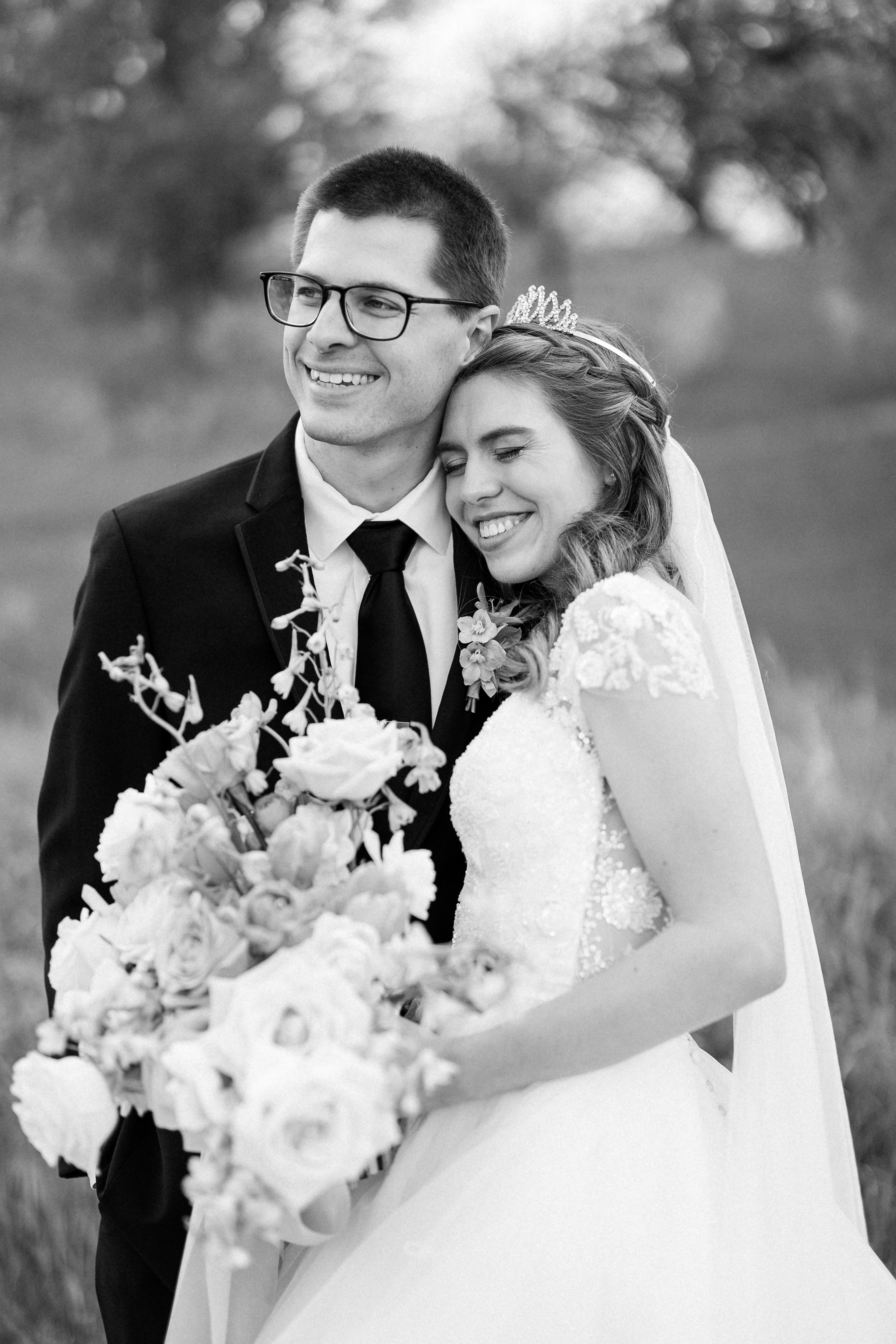 A Whimsical Spring Wedding at the Minnesota History Center 4