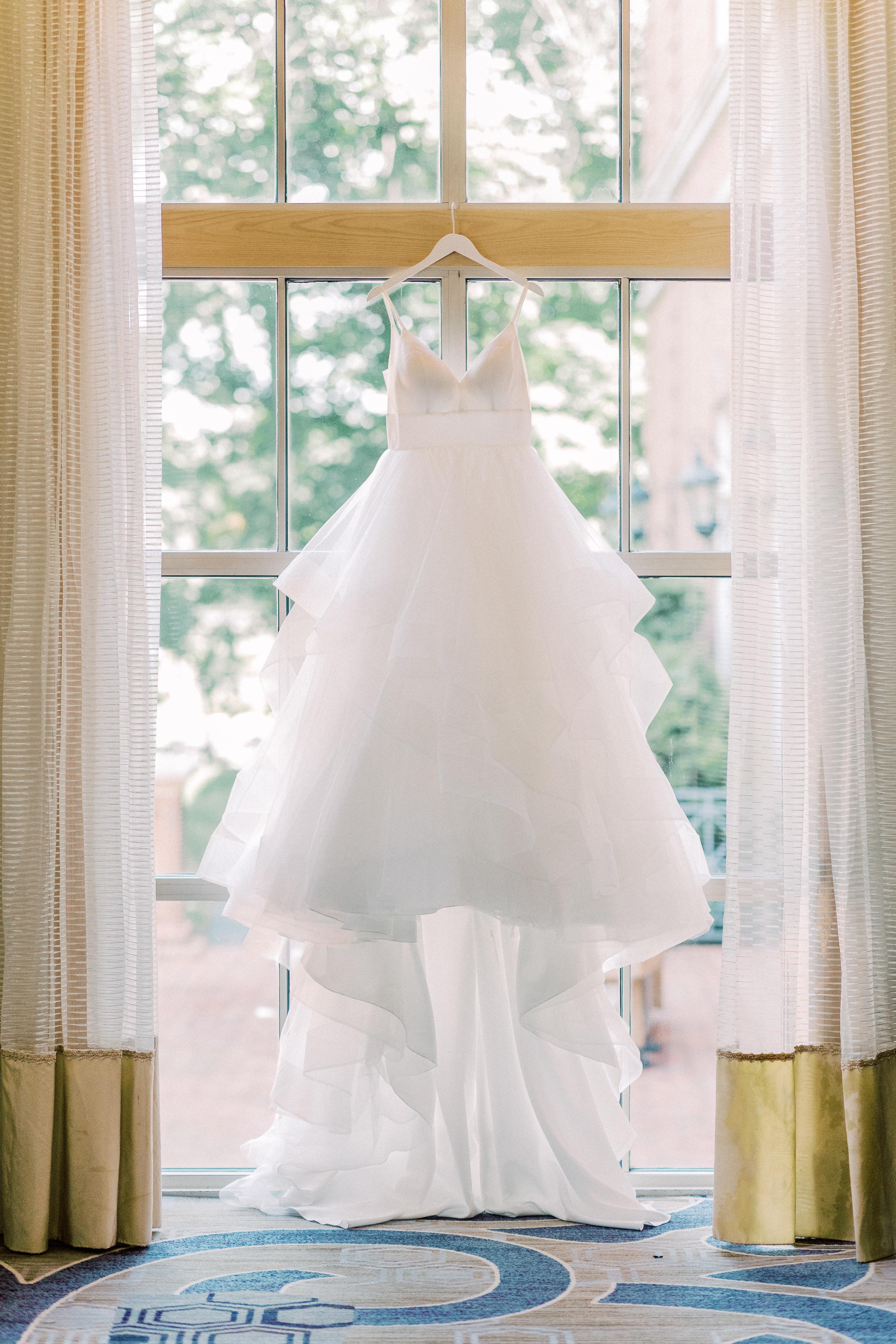 A Romantic Spring Wedding at Sweeney Barn 28