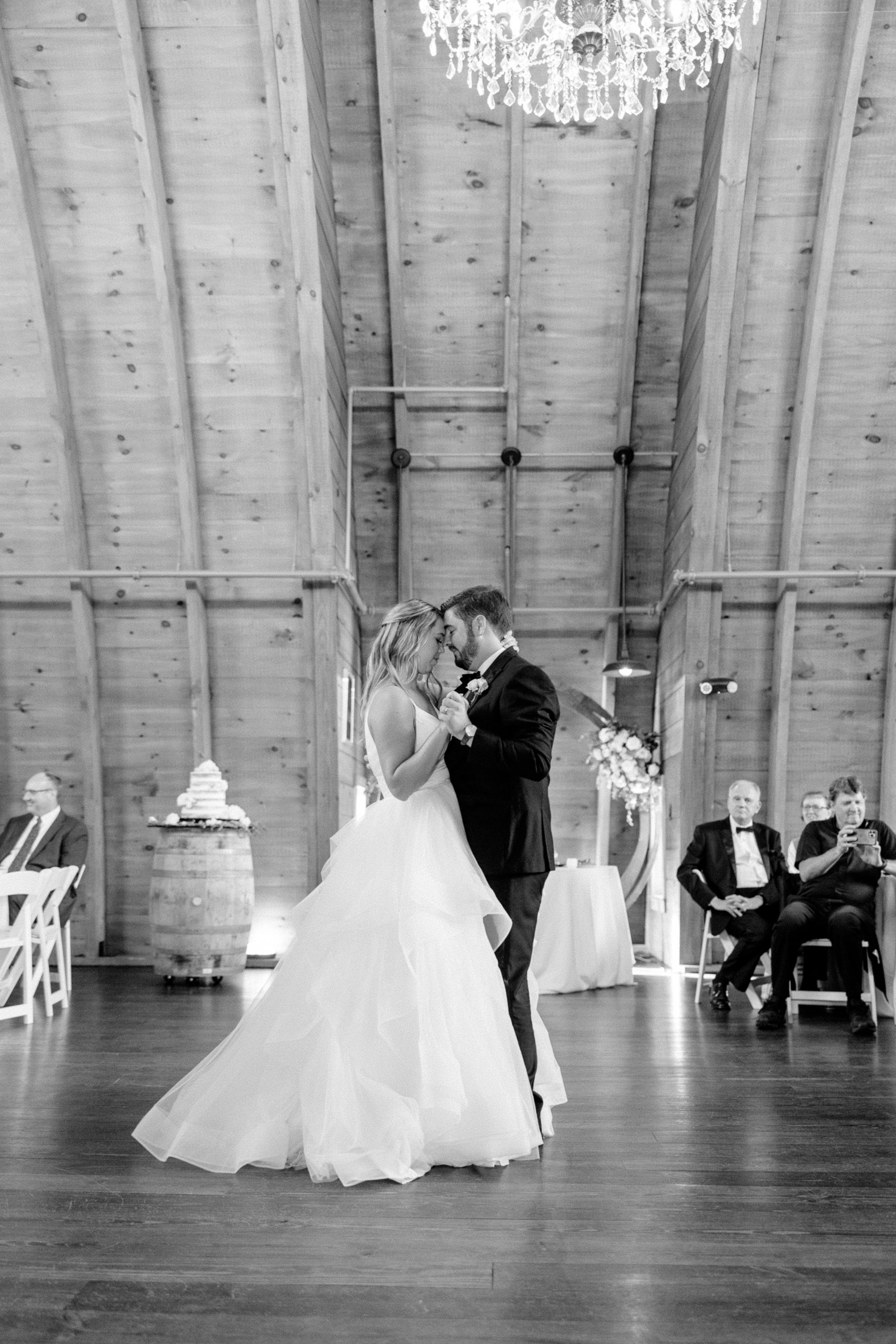A Romantic Spring Wedding at Sweeney Barn 1
