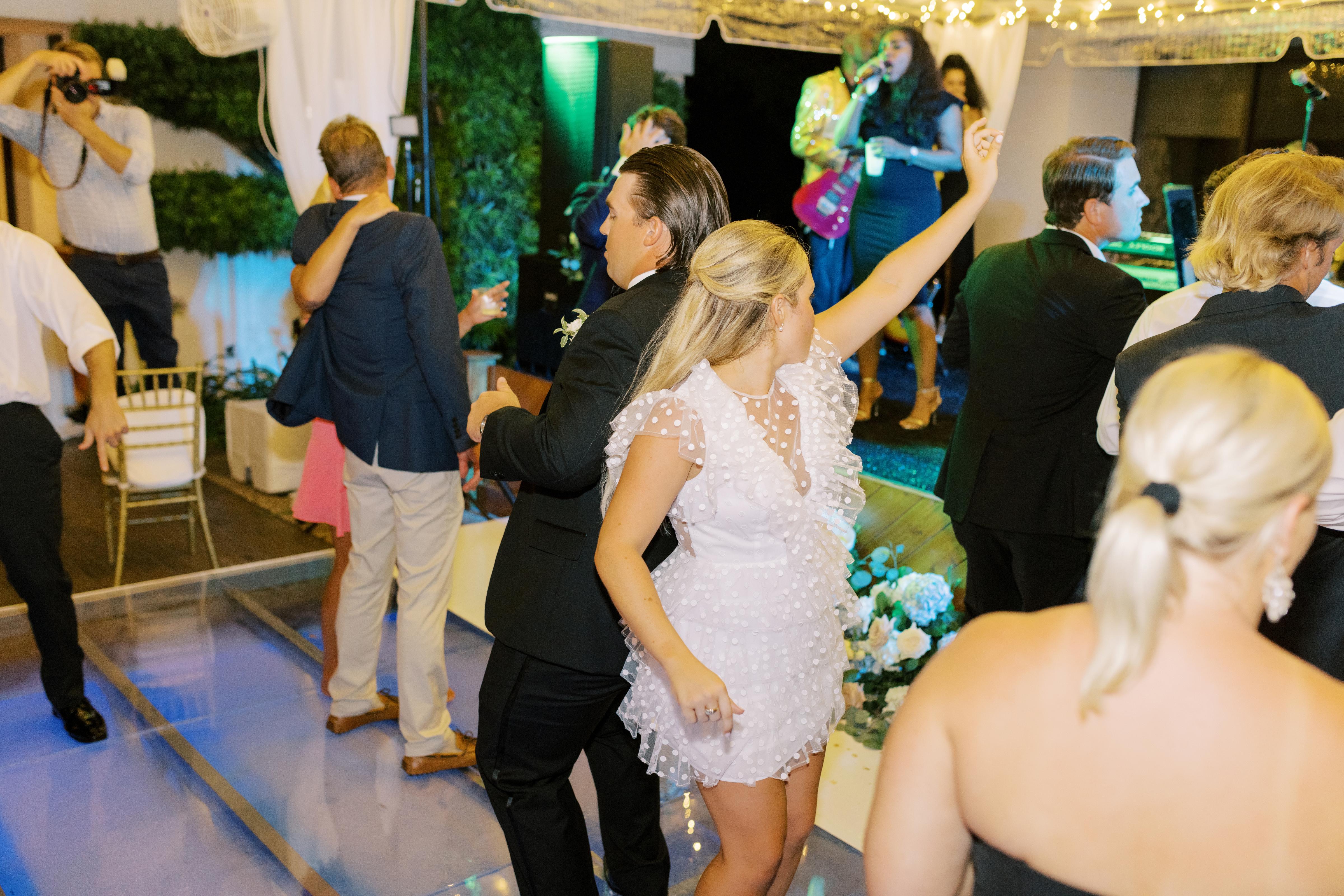 A Romantic Spring Wedding at Private Residence 12