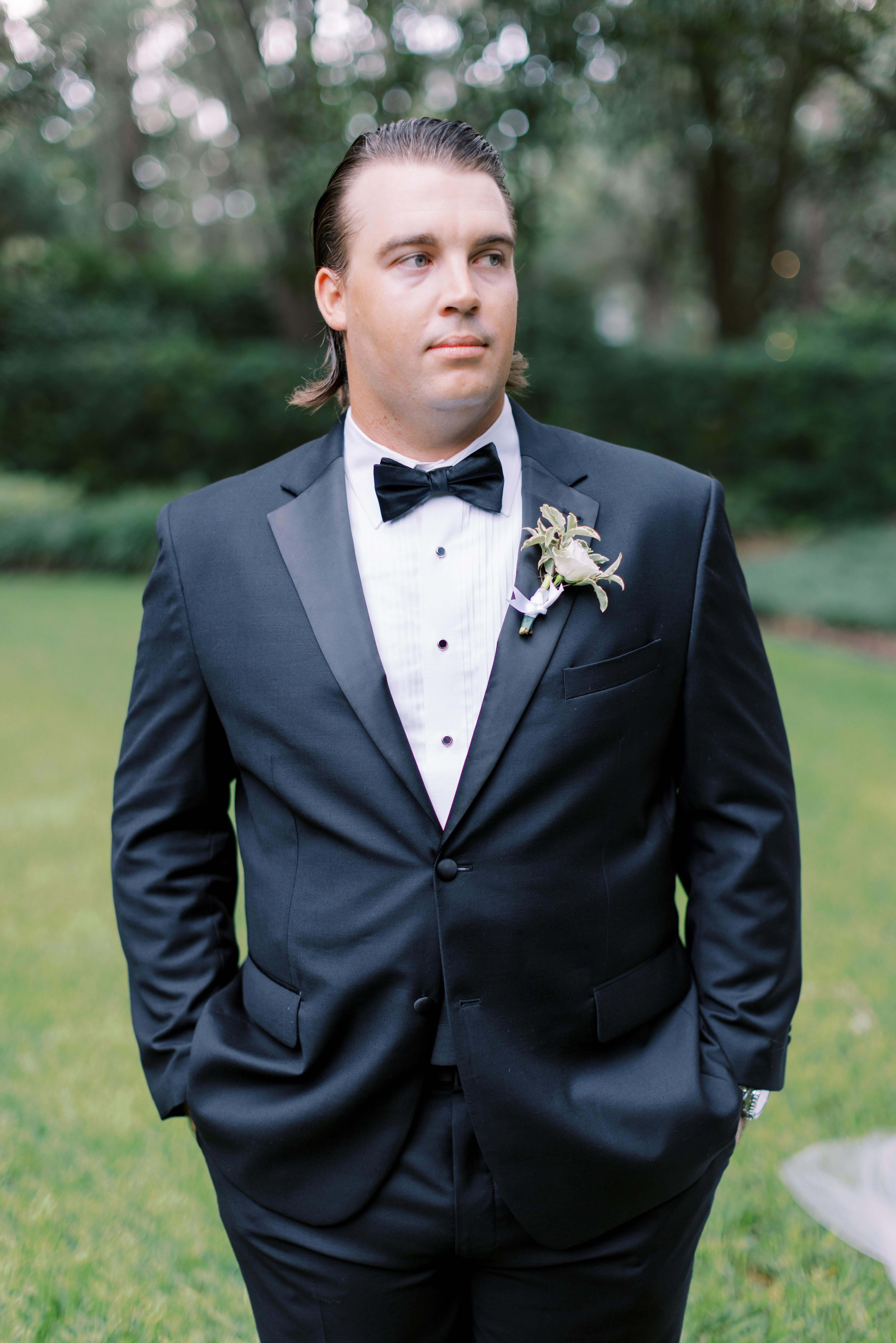 A Romantic Spring Wedding at Private Residence photo 5