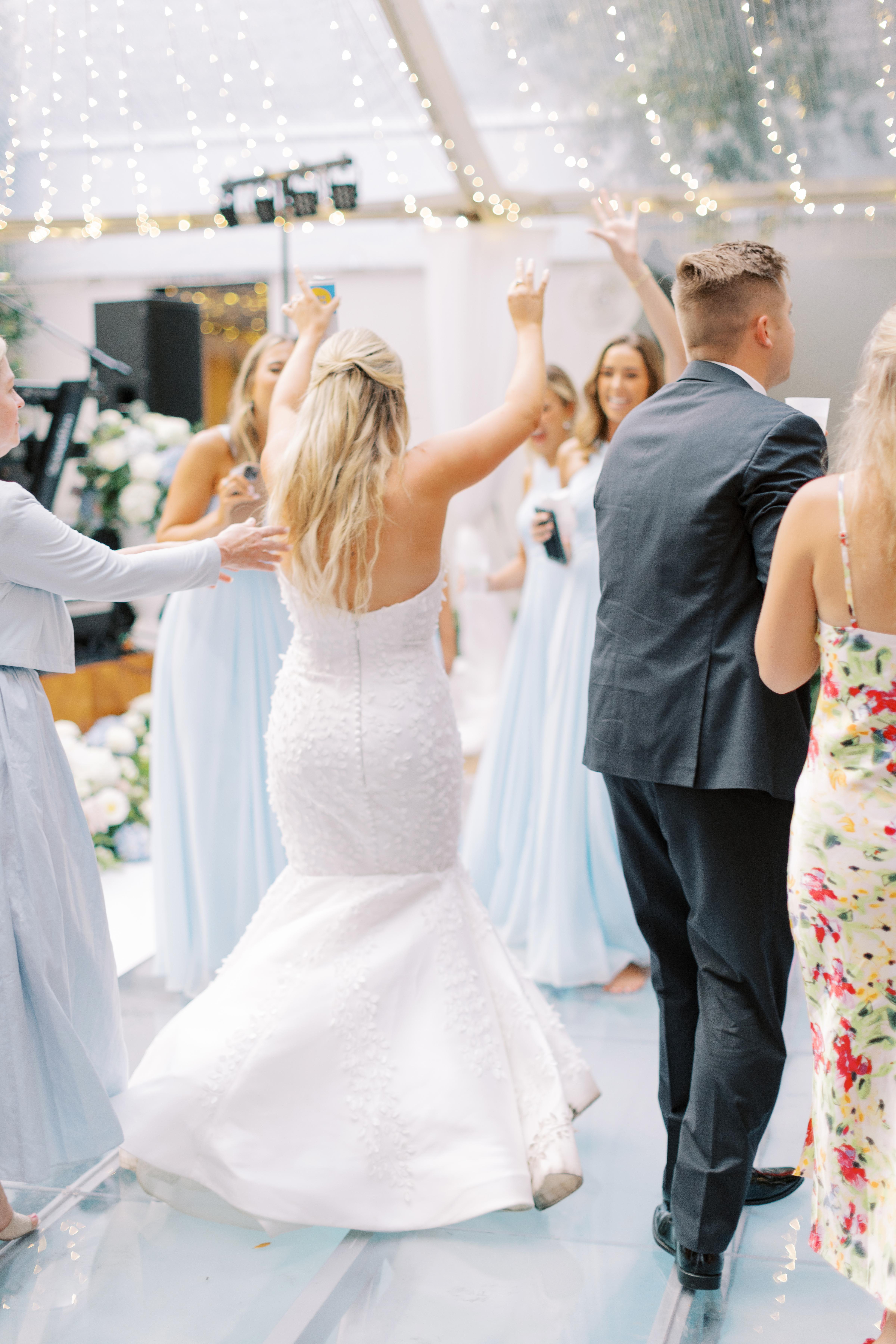 A Romantic Spring Wedding in Jacksonville 28