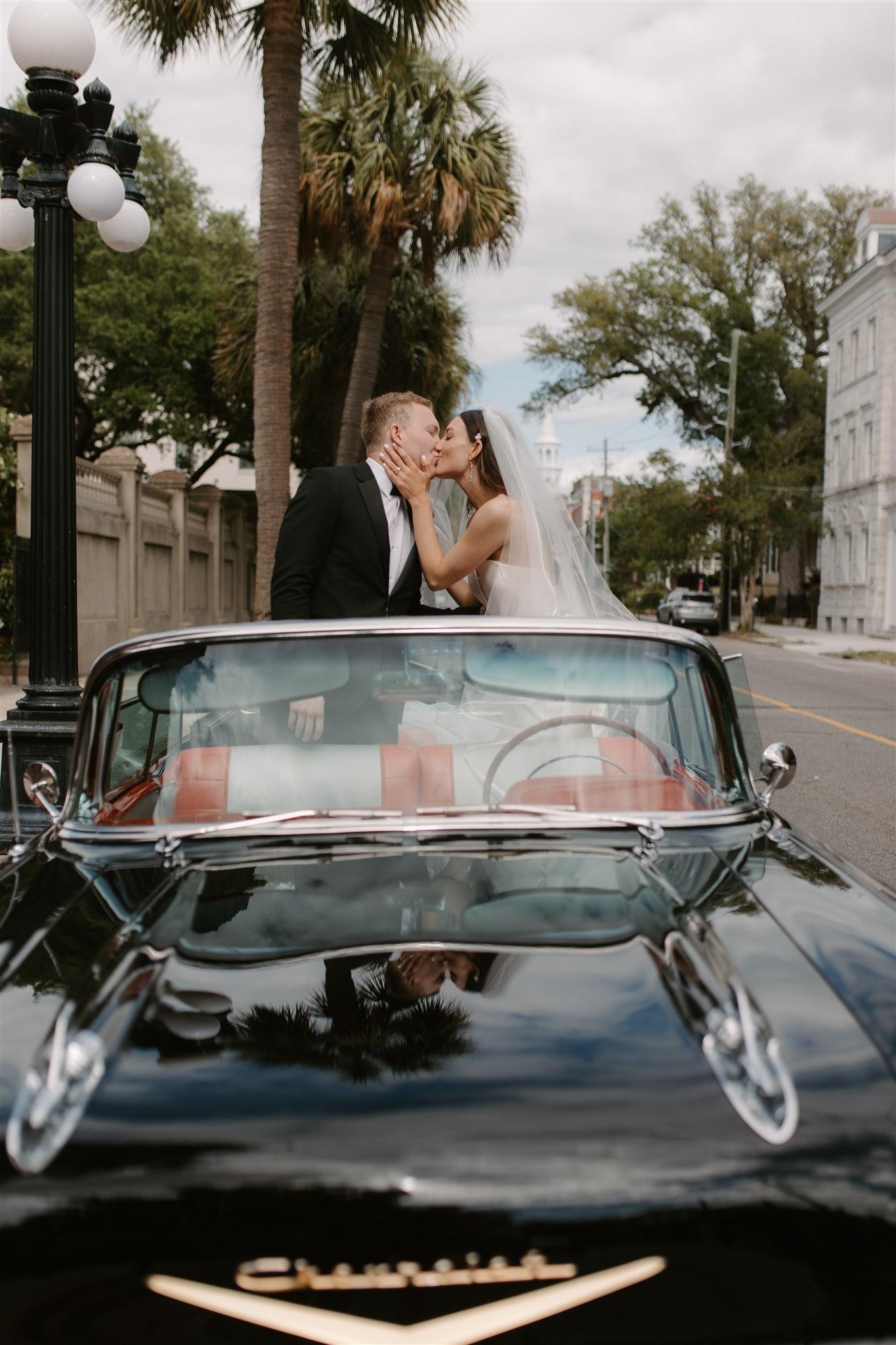 A Romantic Spring Wedding at Hibernian Hall 10