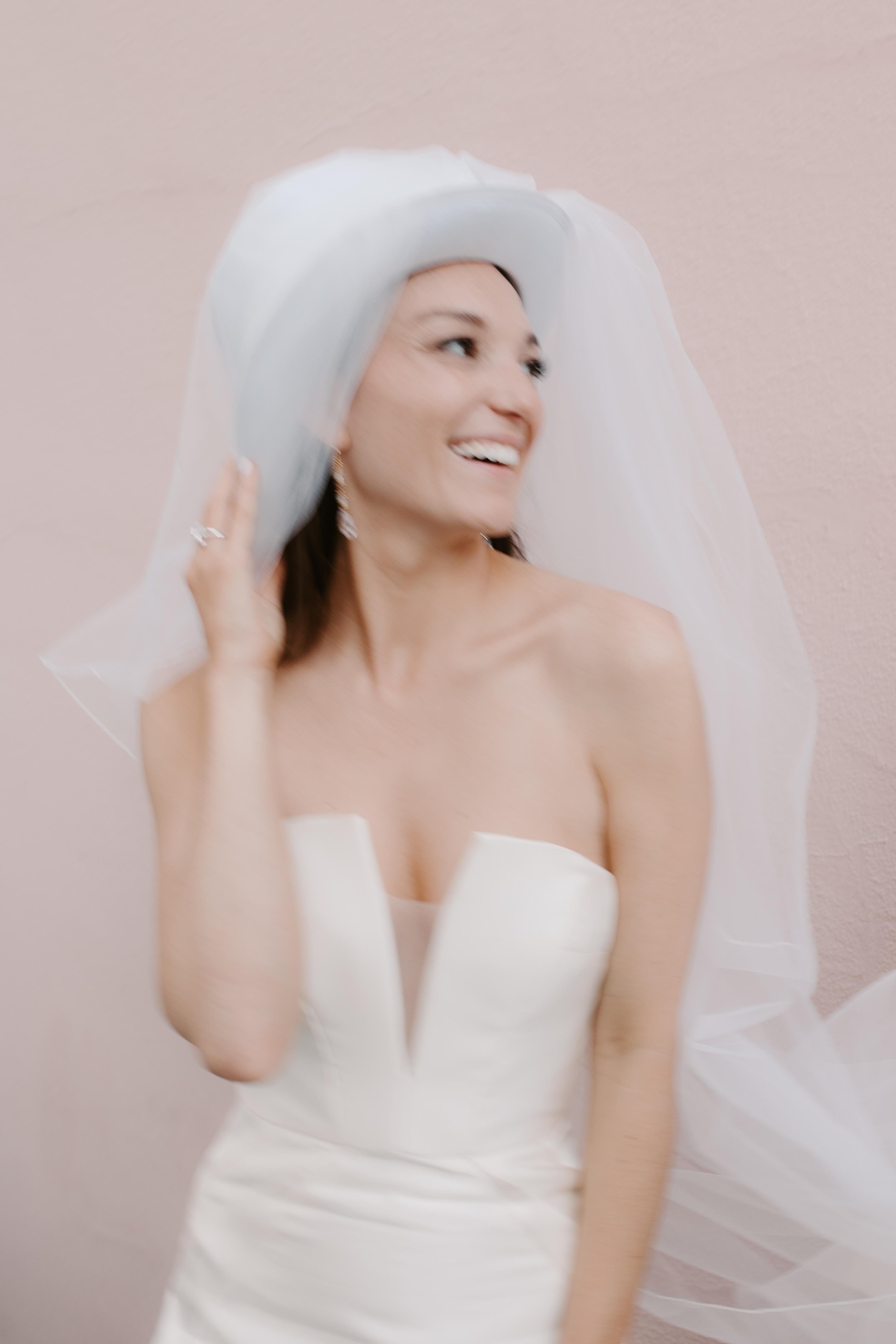 A Romantic Spring Wedding at Hibernian Hall 14