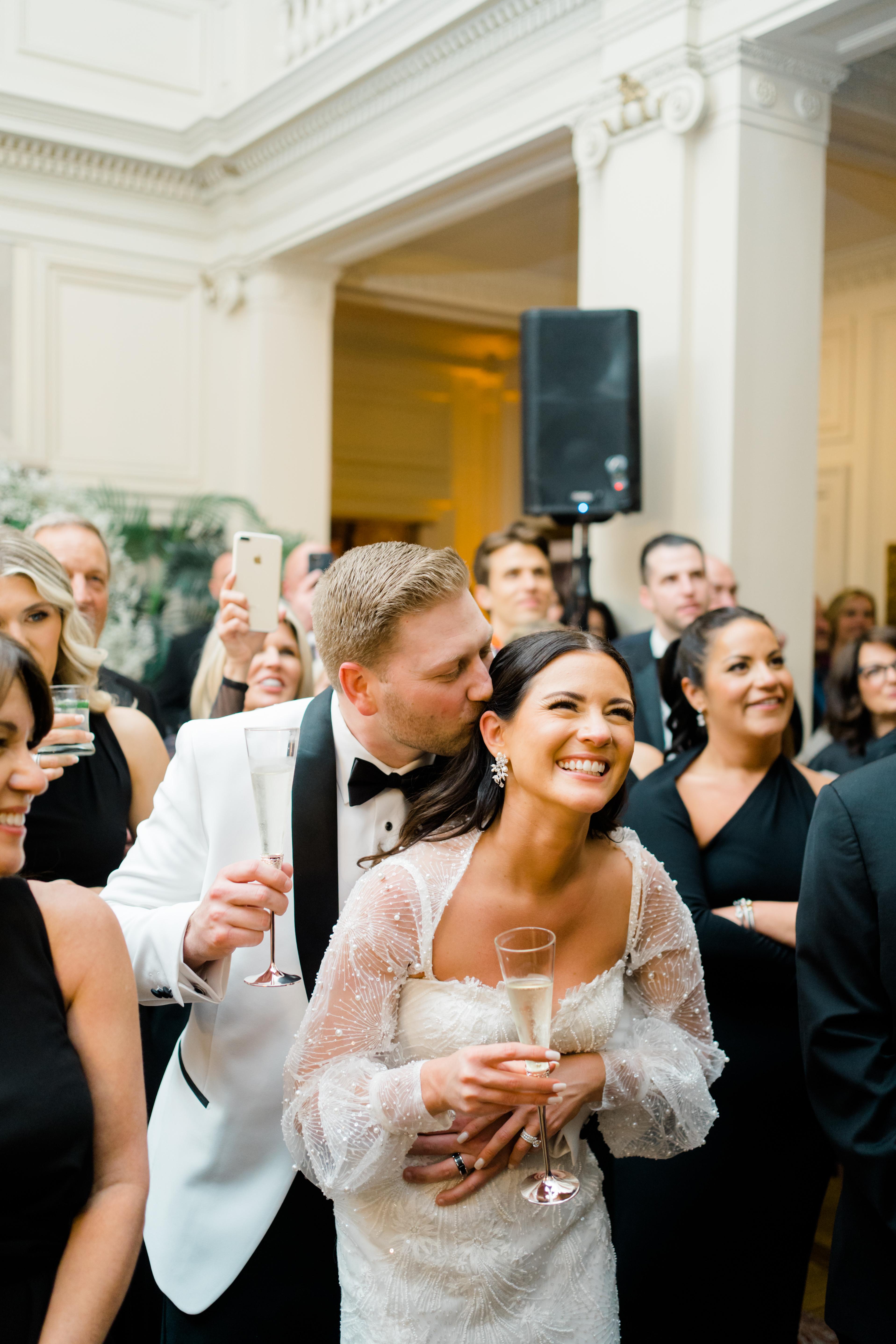 A Modern Spring Wedding at Cairnwood Estate photo 2