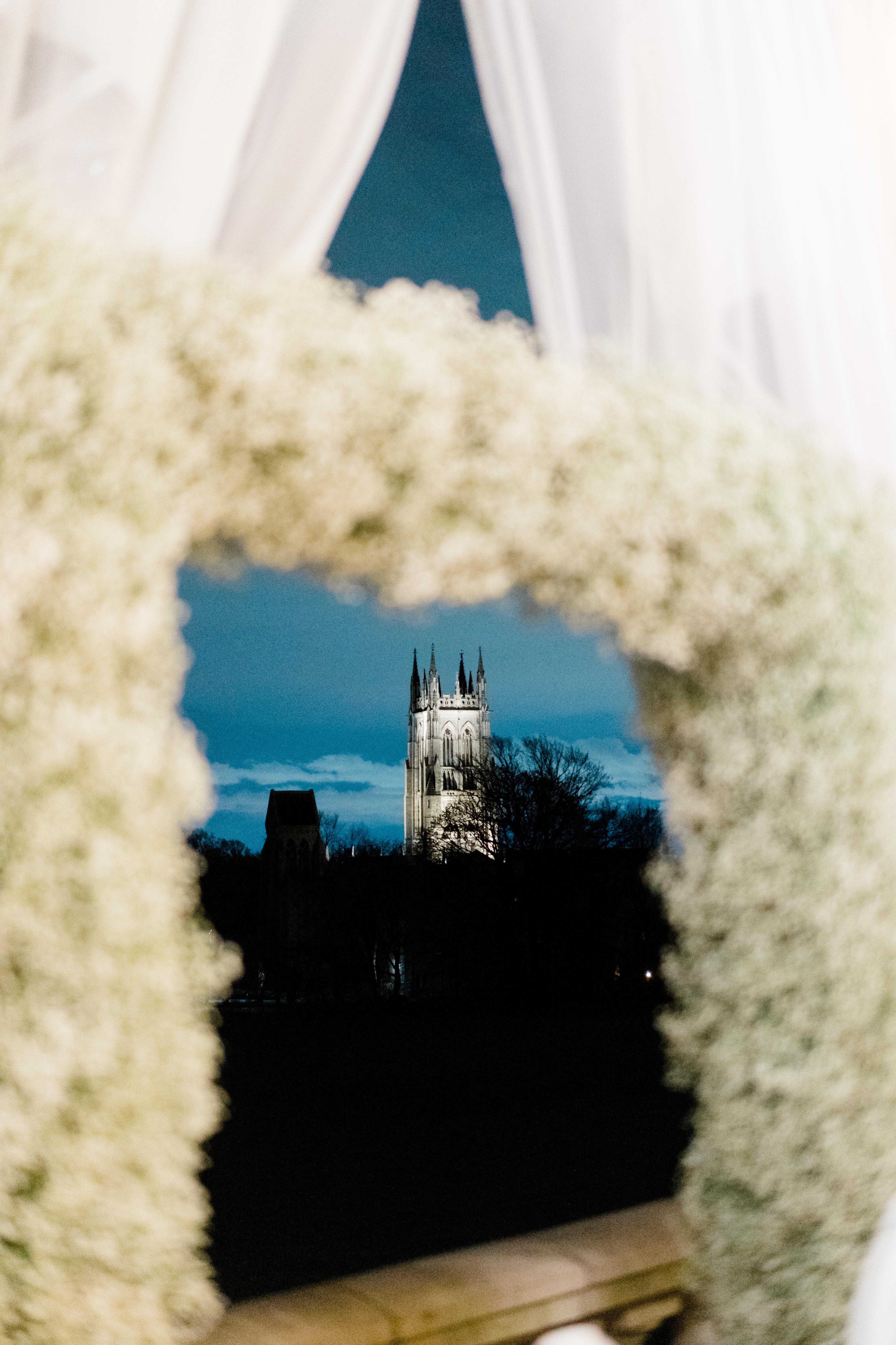 A Modern Spring Wedding at Cairnwood Estate 8