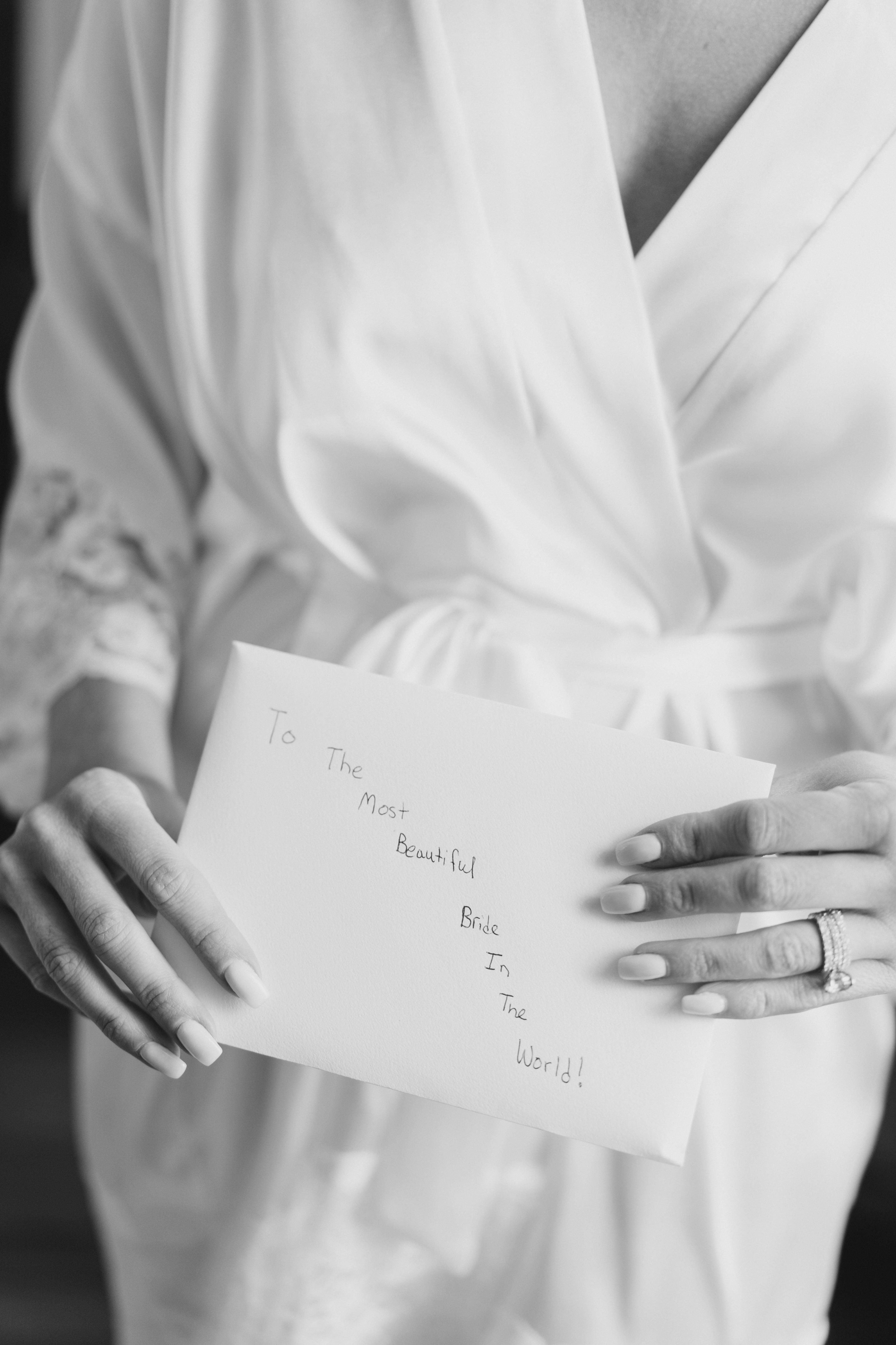 A Glamorous Spring Wedding at the Cairnwood Estate 4