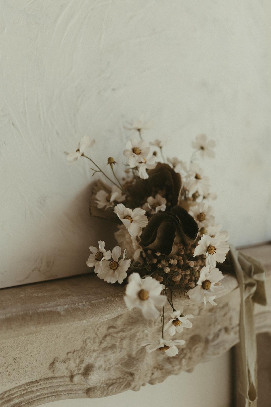 A Boho Spring Elopement at Blanc Studio West 2
