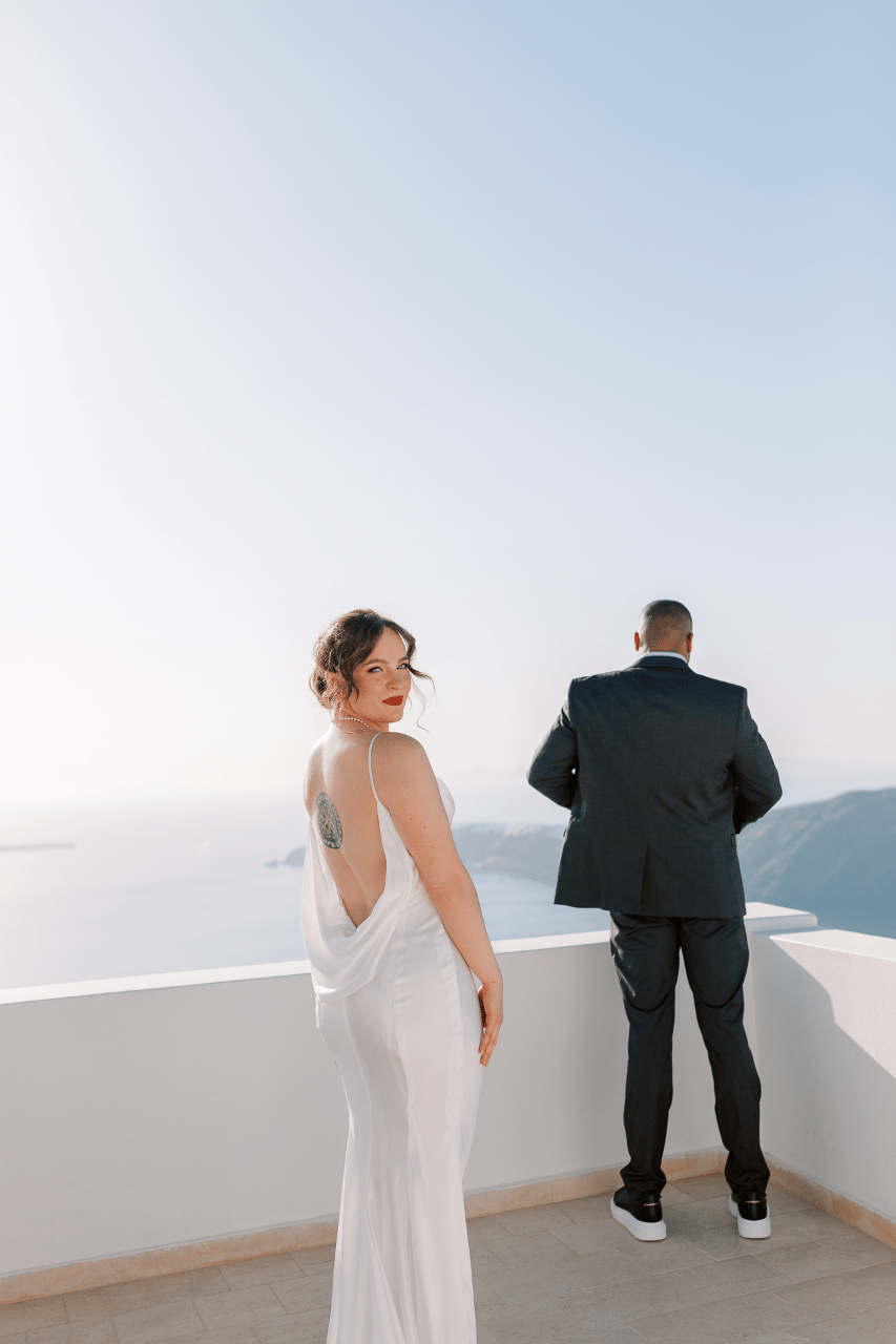 A Romantic Summer Wedding at Above Blue Suites photo 2