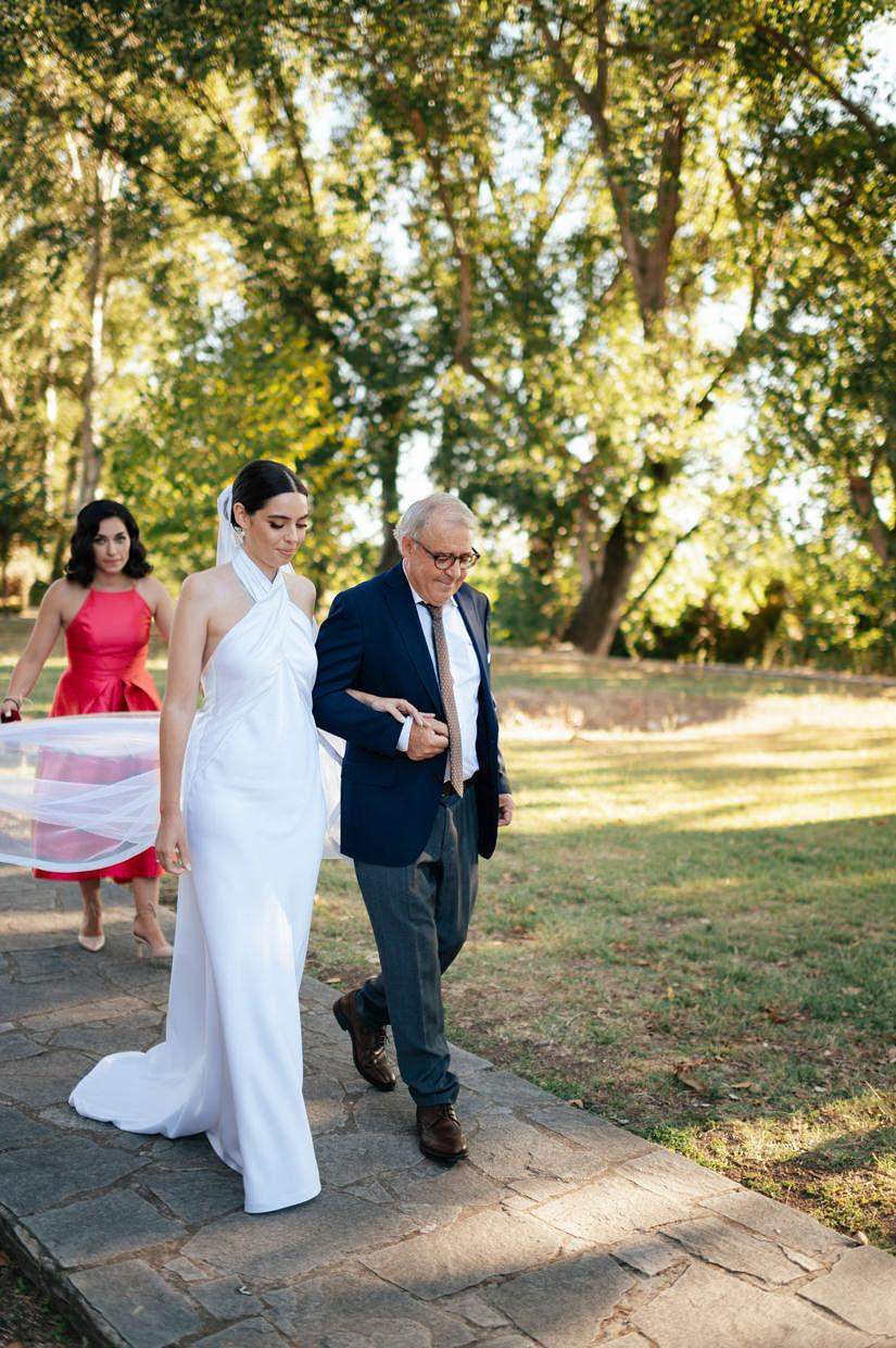 A Romantic Fall Wedding at Wine Art Estate 19