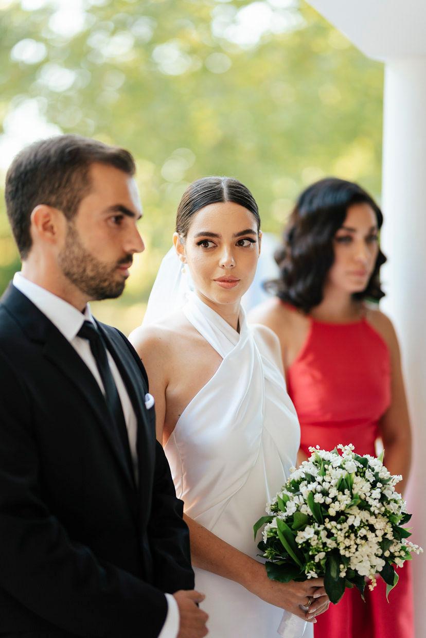 A Romantic Fall Wedding at Wine Art Estate 13