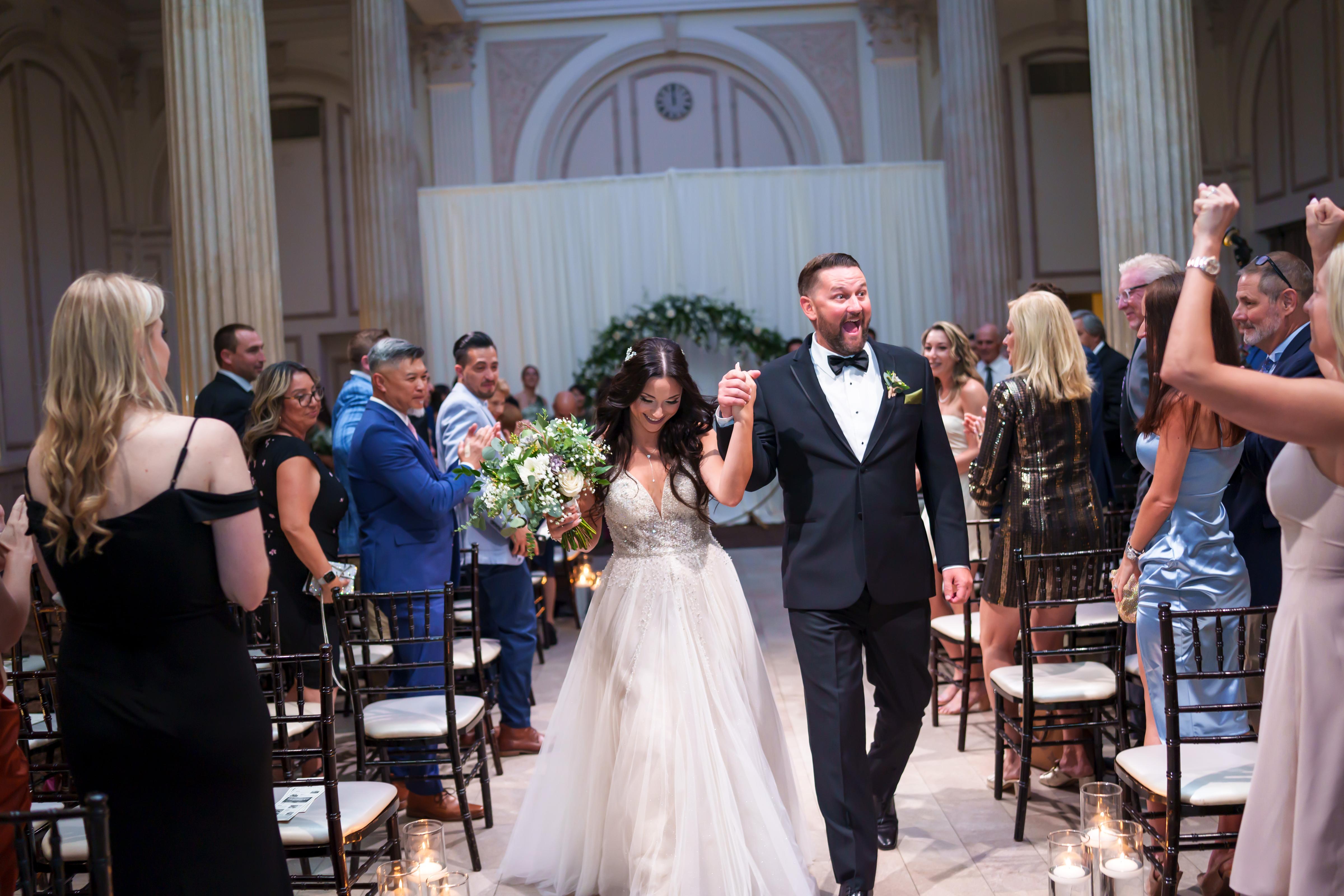 A Classic Spring Wedding at Treasury on The Plaza 18
