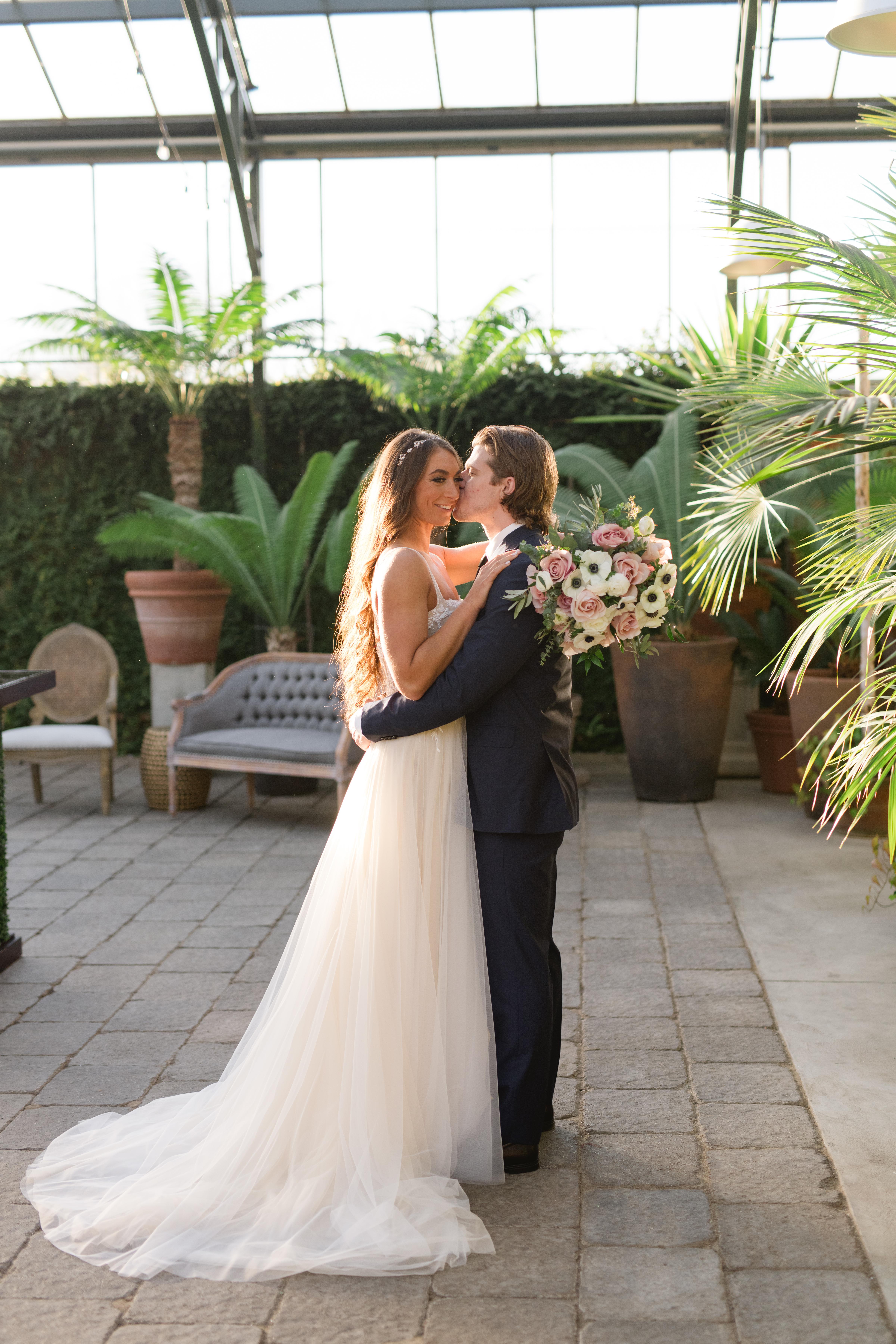 A Romantic Winter Wedding at Planterra 16
