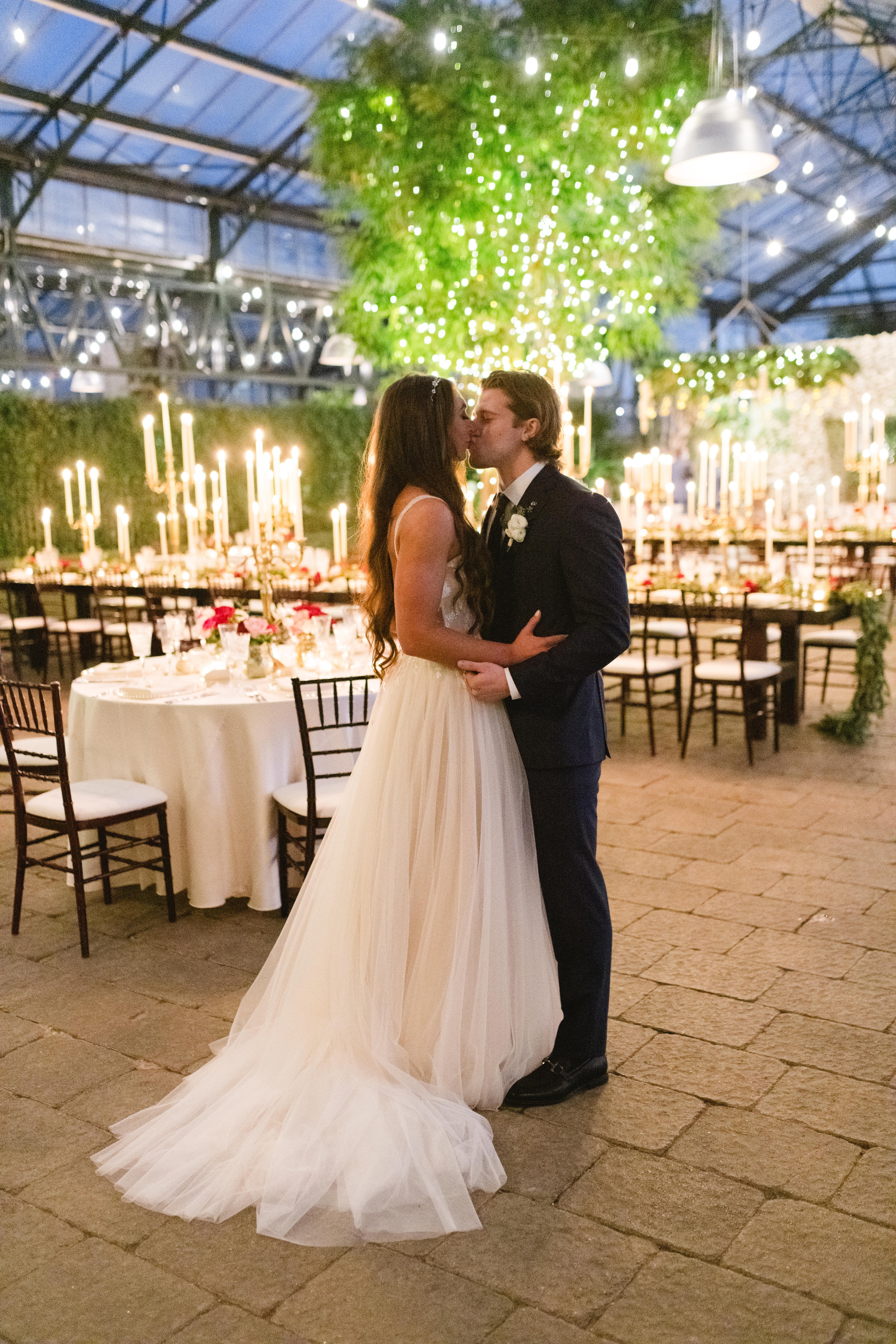 A Romantic Winter Wedding at Planterra 68